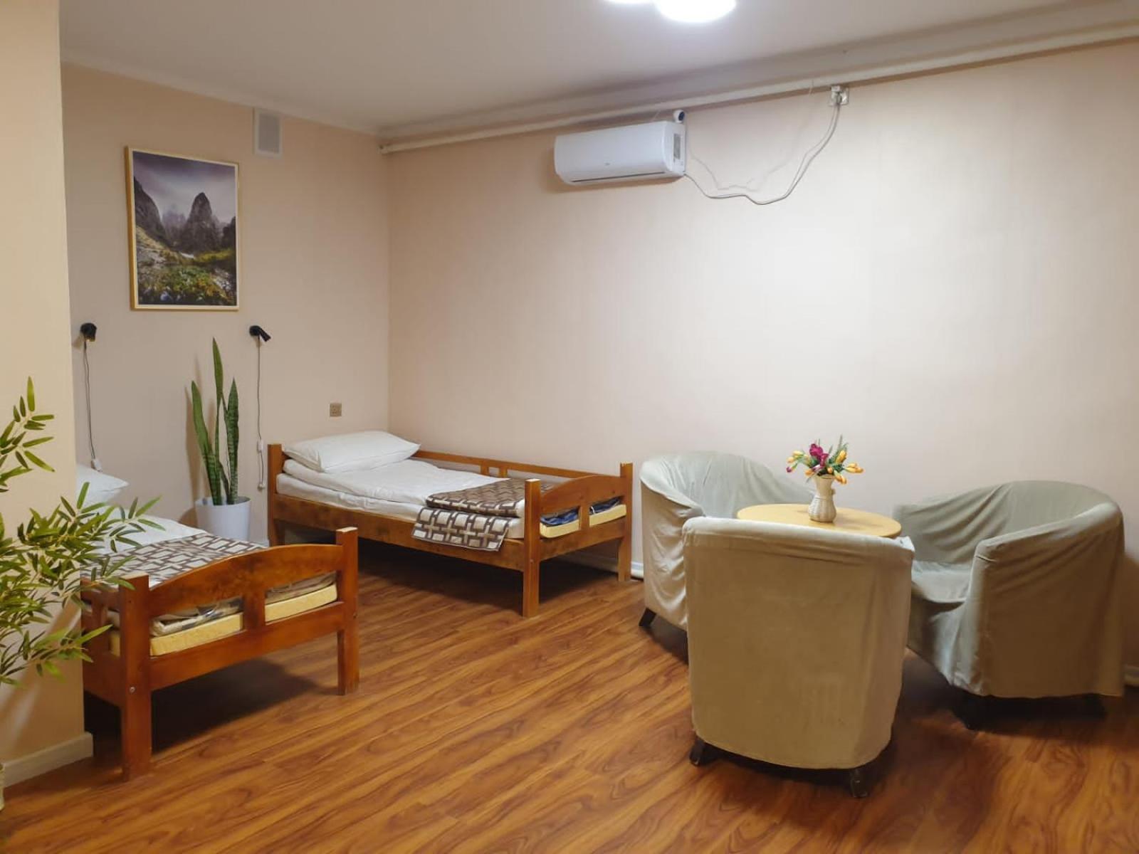 Single Bed In Mixed Dormitory Room photo 1