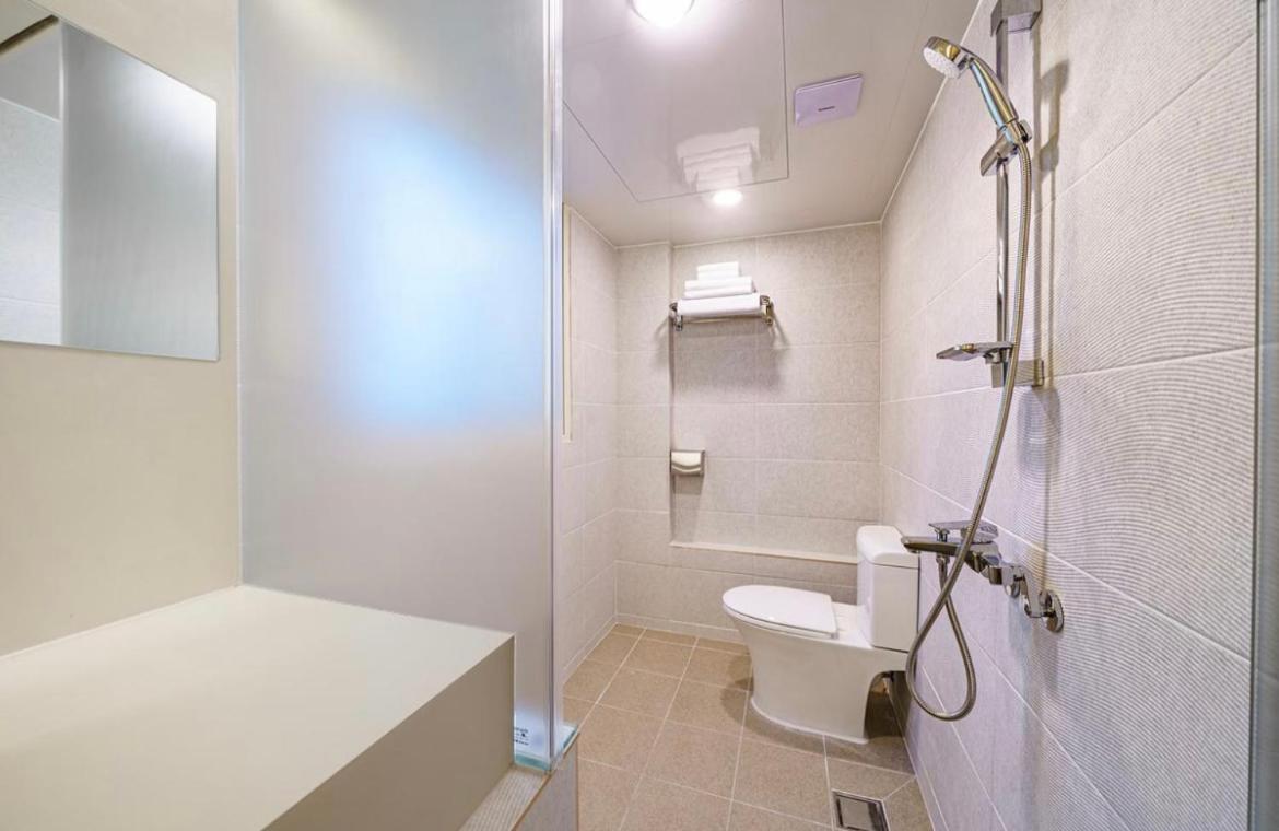 Superior Room - Photo 13