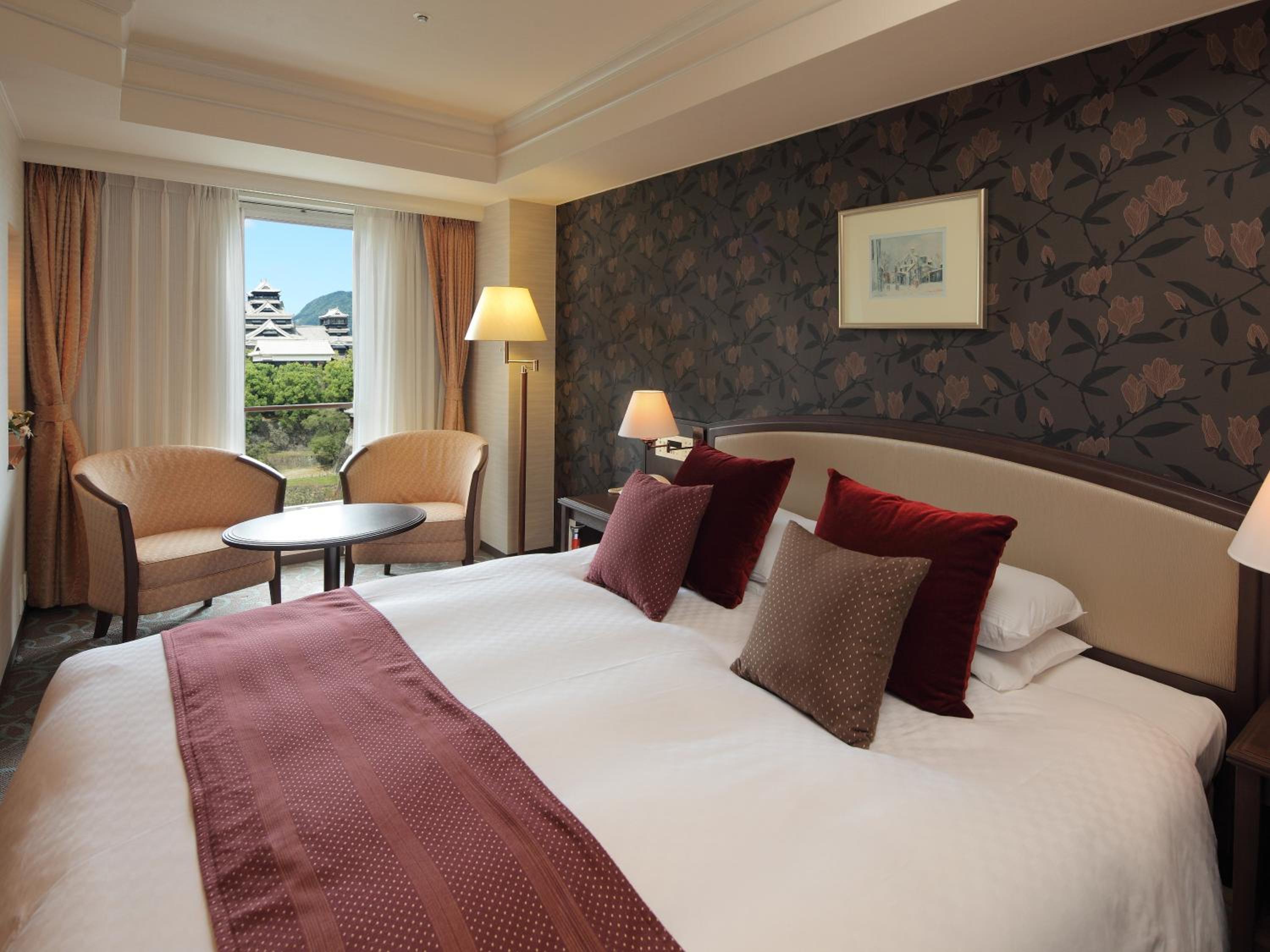 King Double Room with Castle View