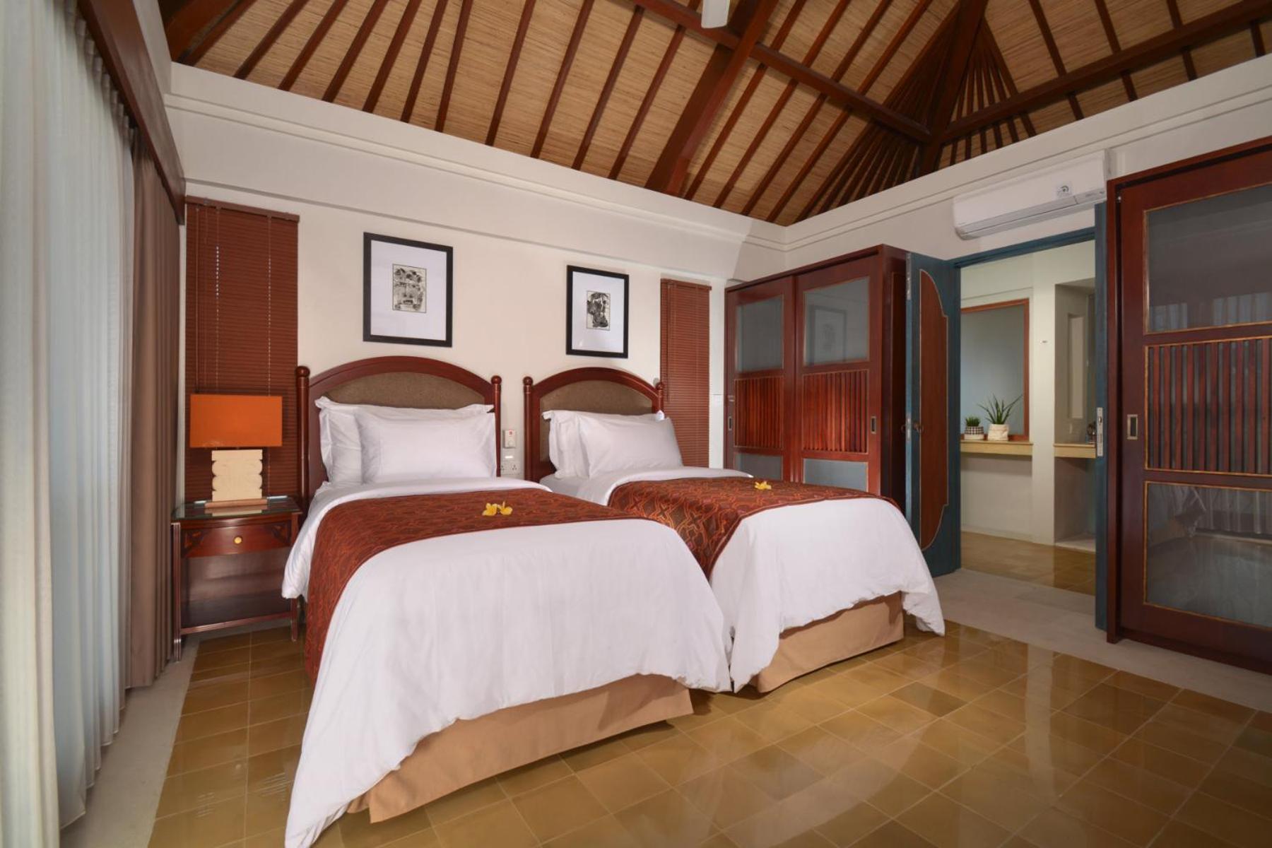 Two-Bedroom Apartment with Balcony - Photo 4