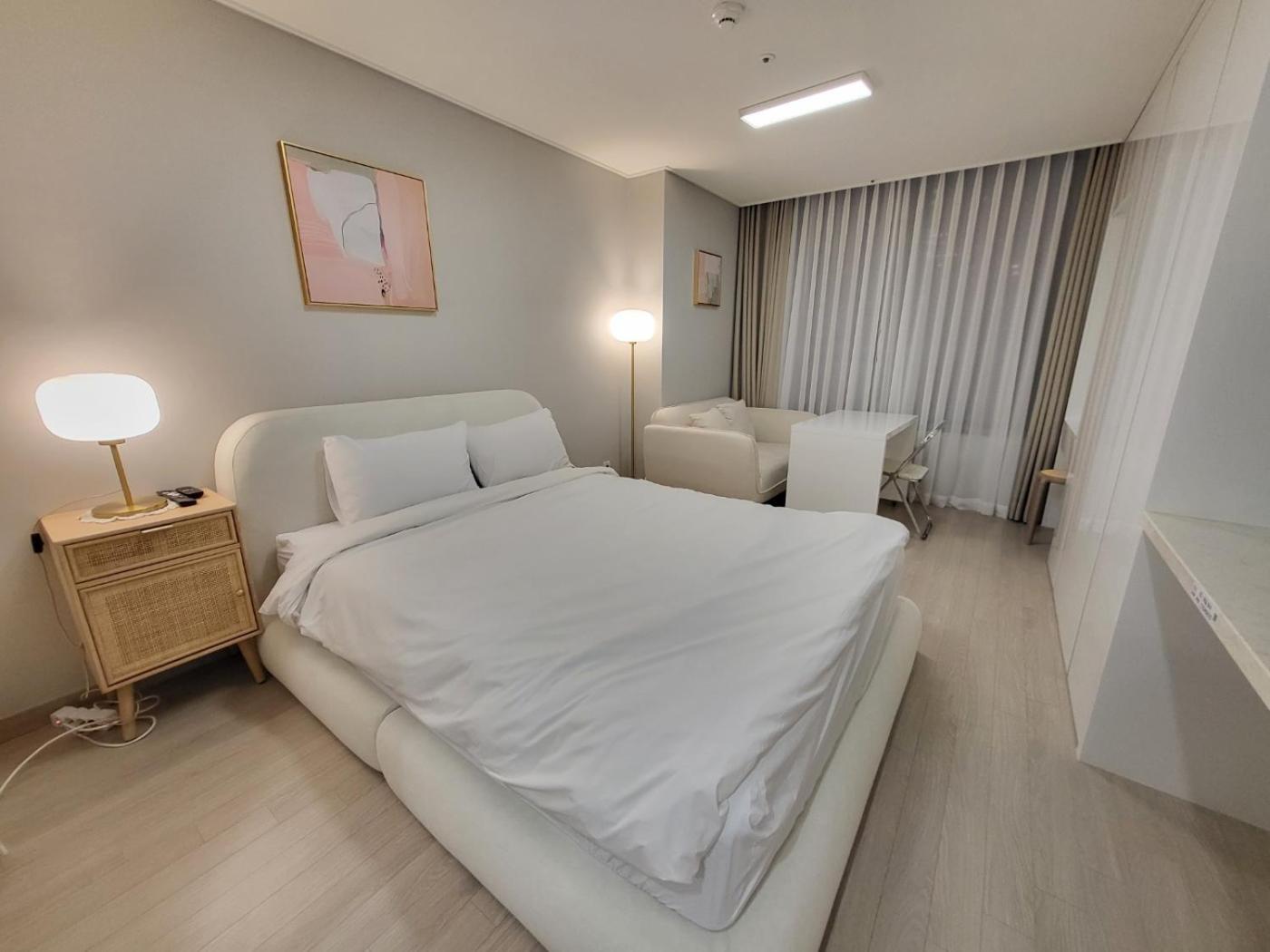 Deluxe Room - Photo 1
