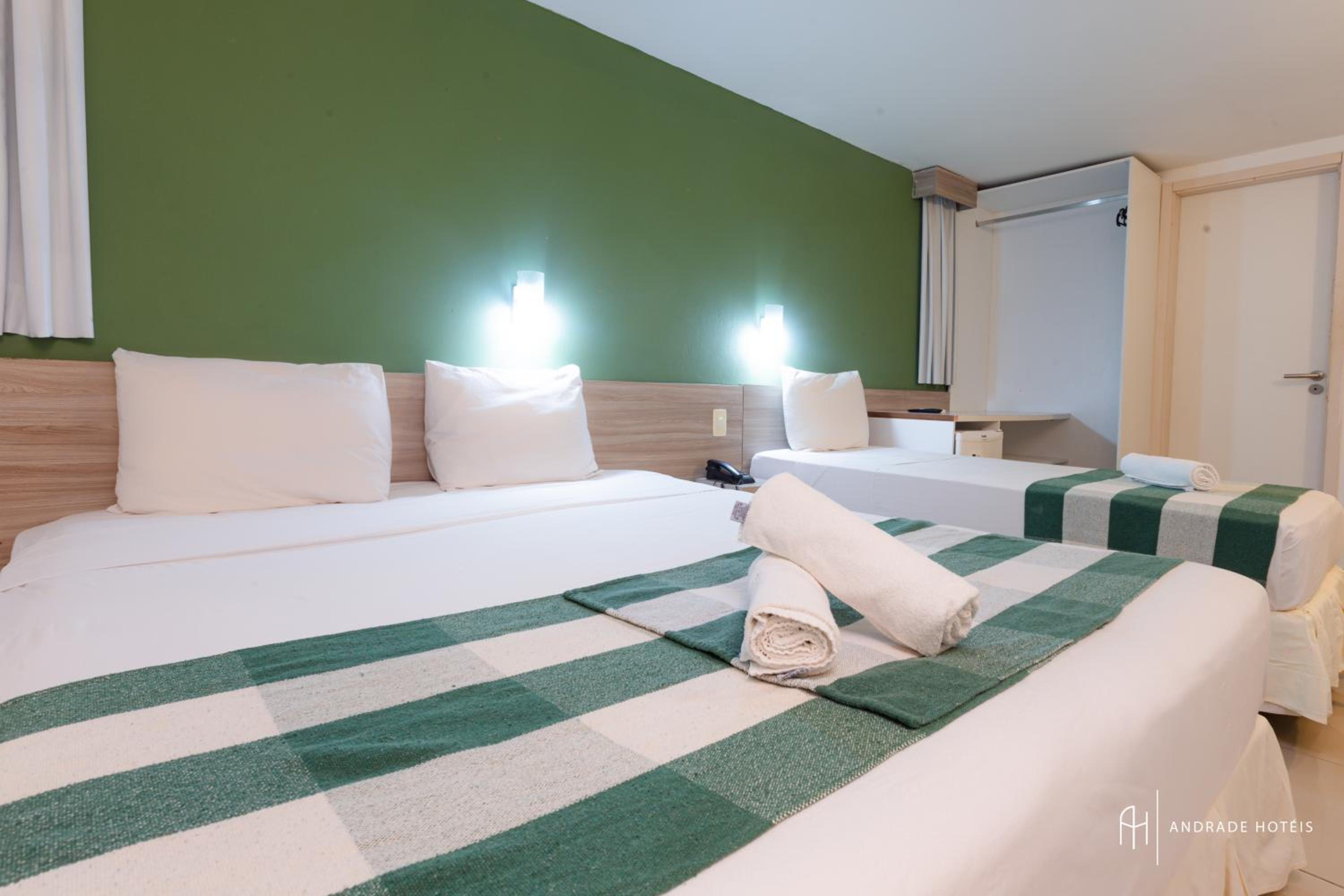 Economy Triple Room photo 1
