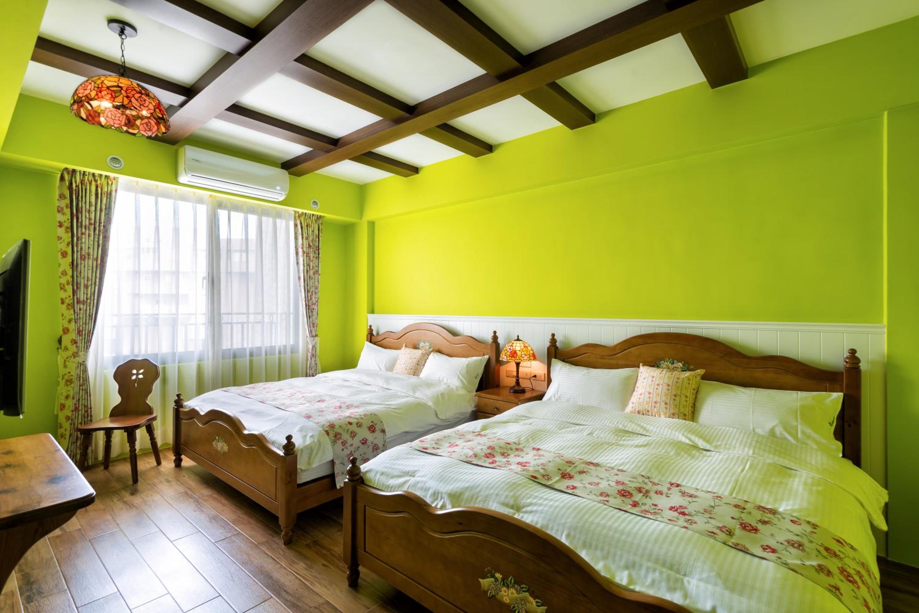 Quadruple Room with Balcony photo 1
