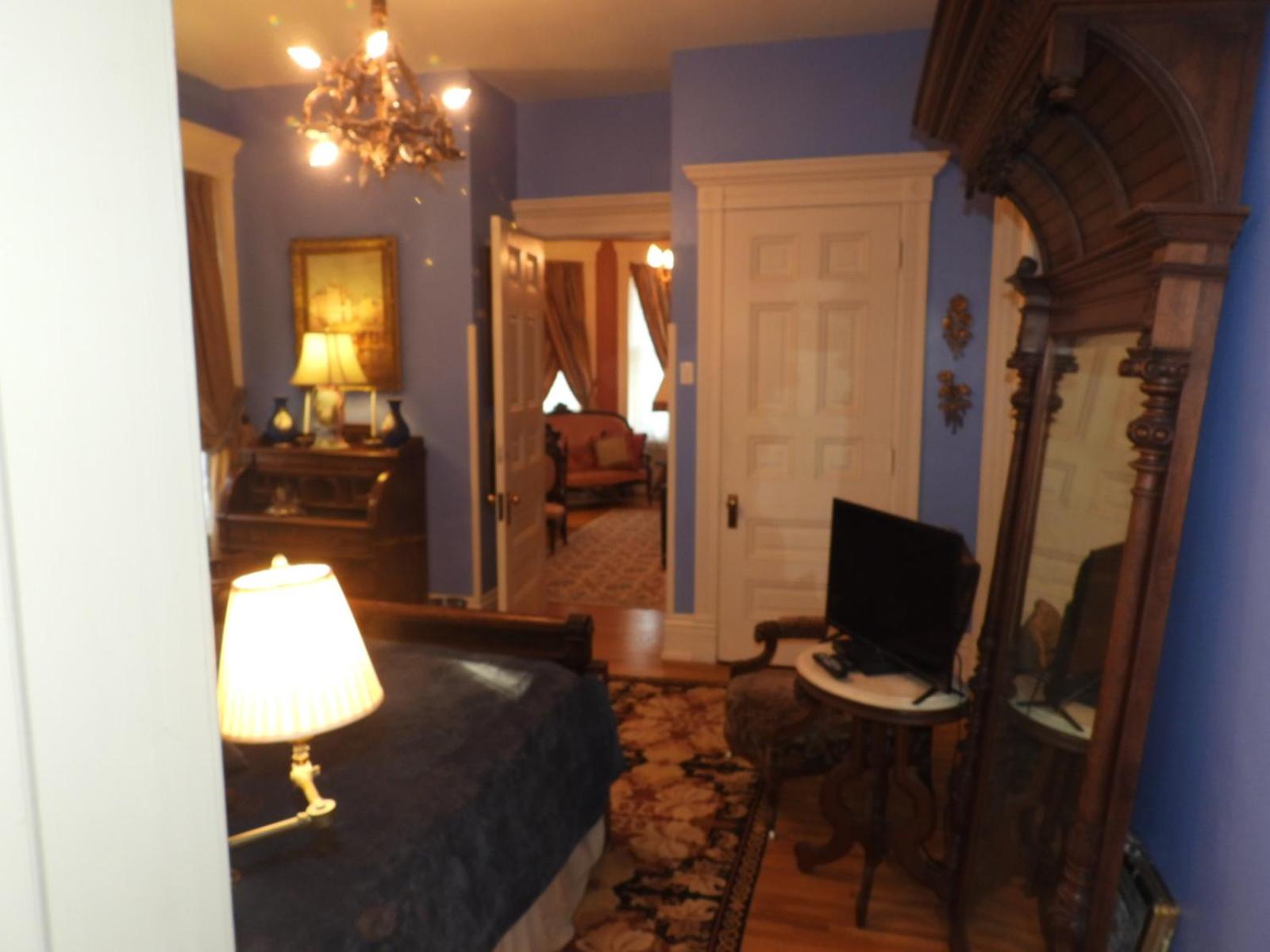 Double Or Twin Room photo 3