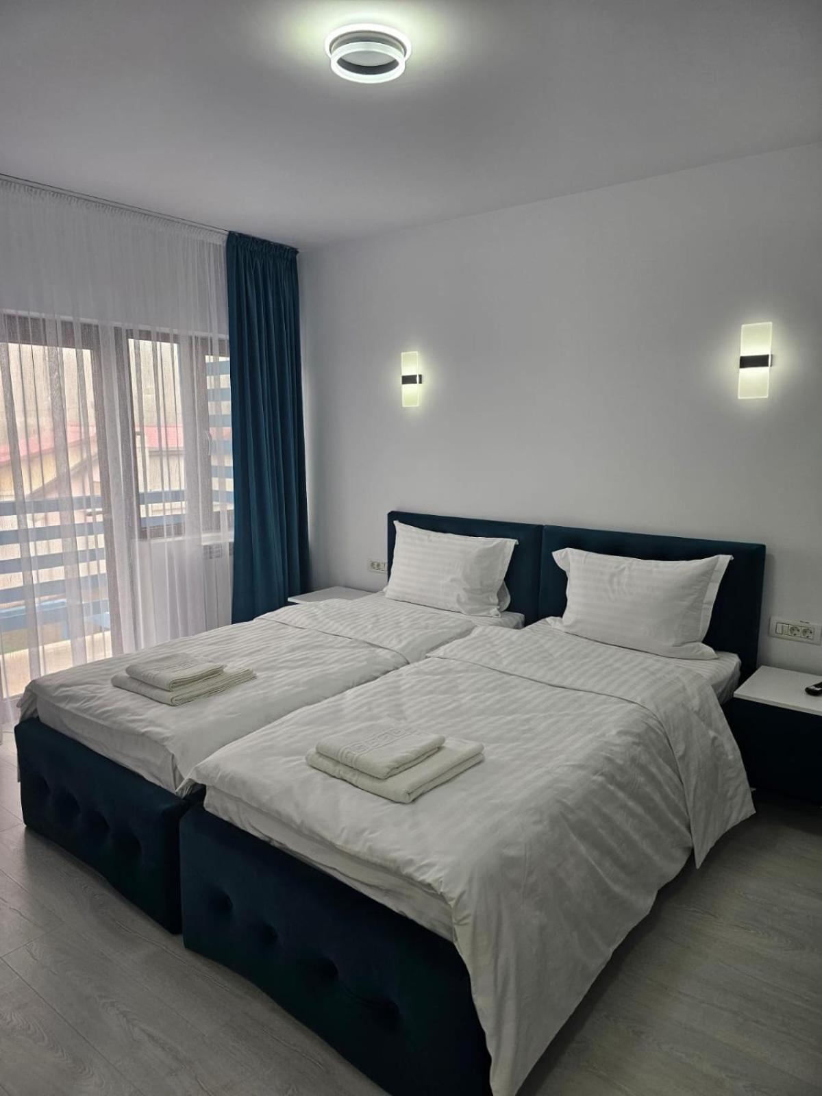 Deluxe Double or Twin Room photo 2