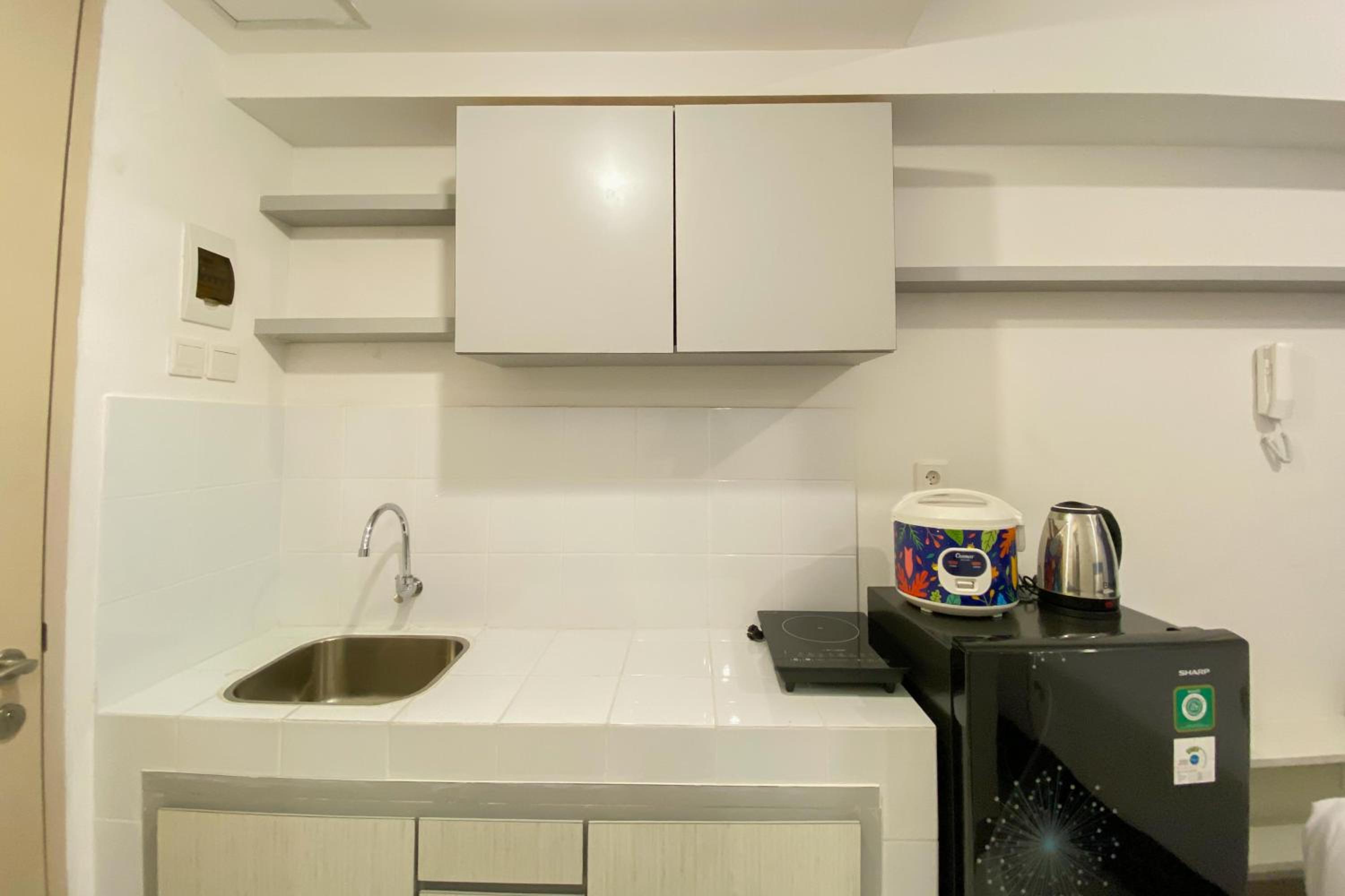 Studio Apartment photo 3