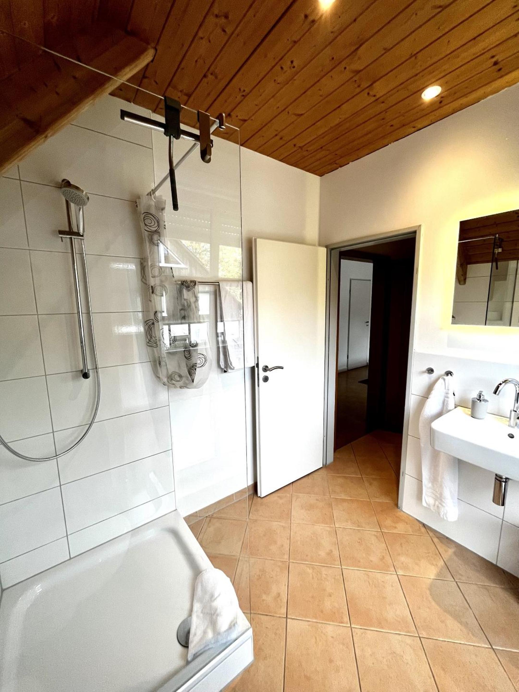 Double Room with Balcony photo 3