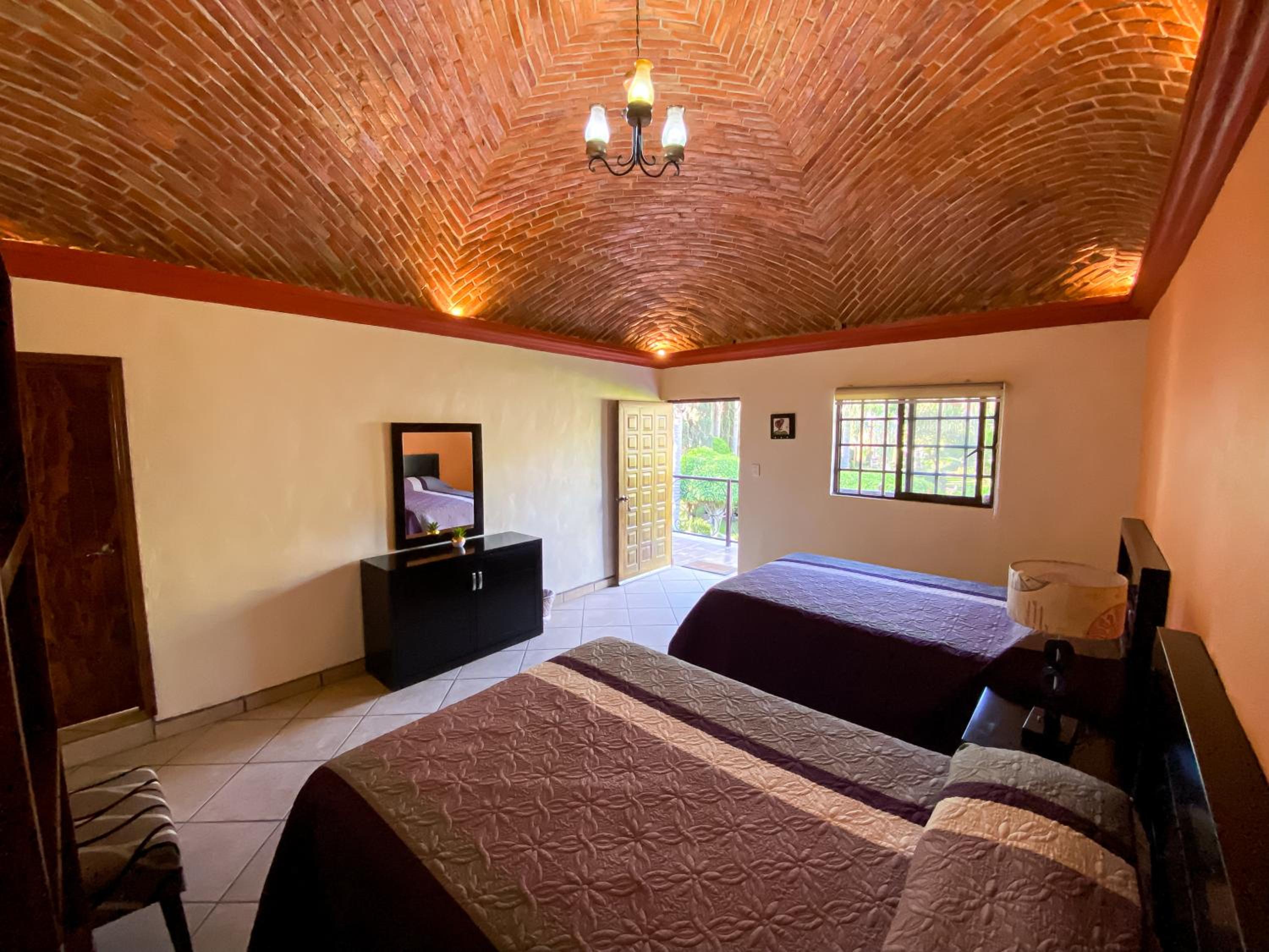 Quadruple Room with Garden View