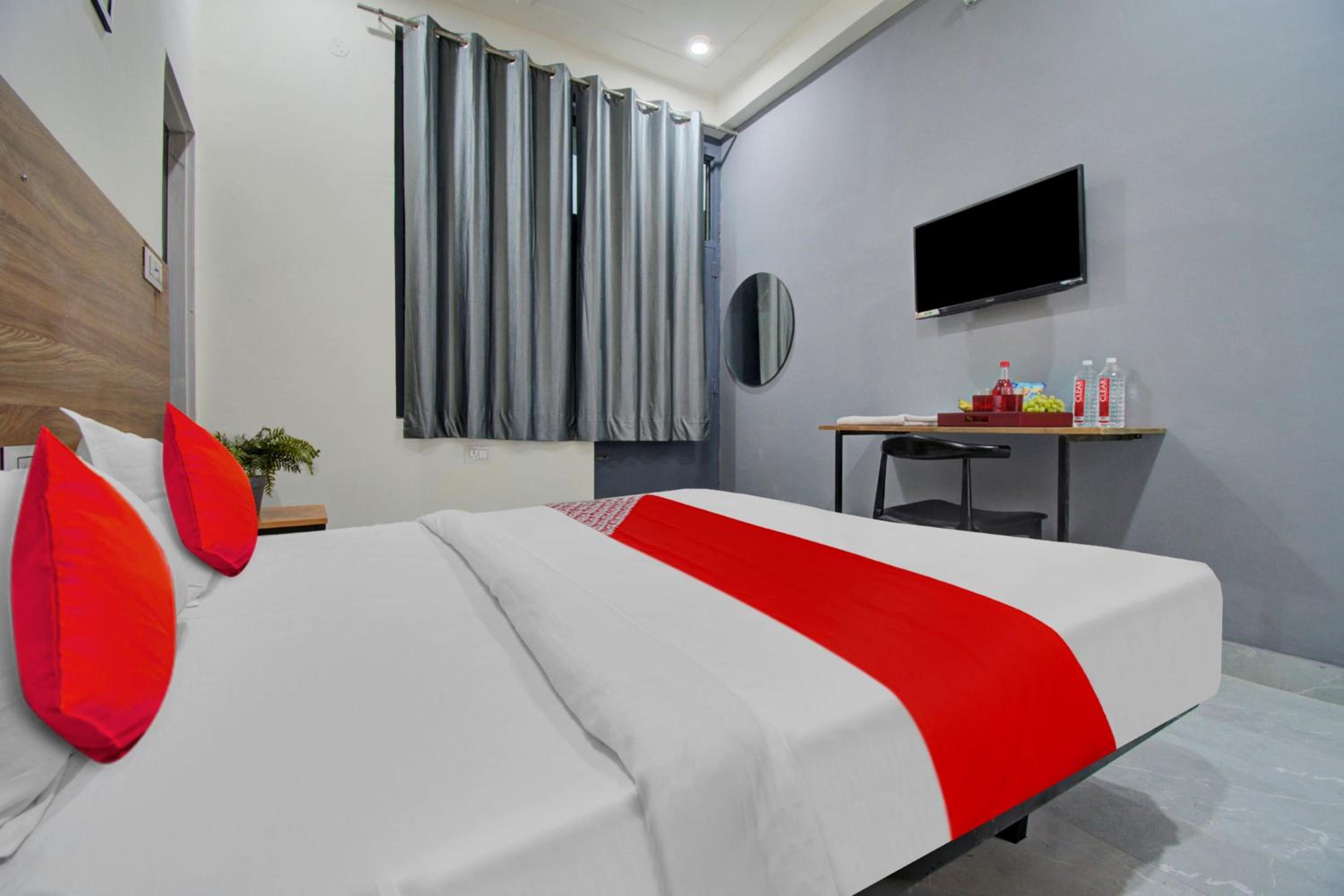 Classic Triple Room