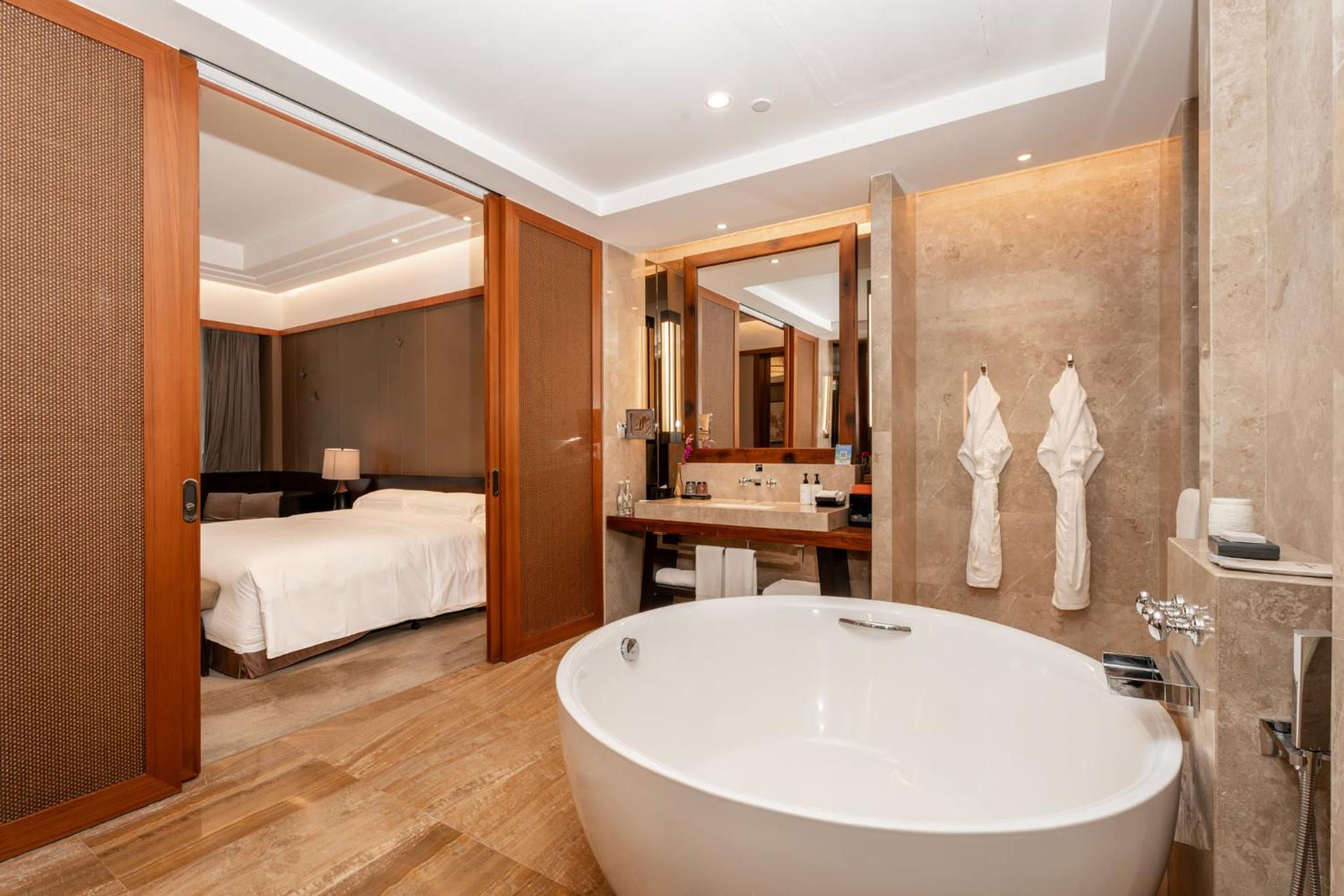 1 King One-Bedroom Suite Private Hot Spring