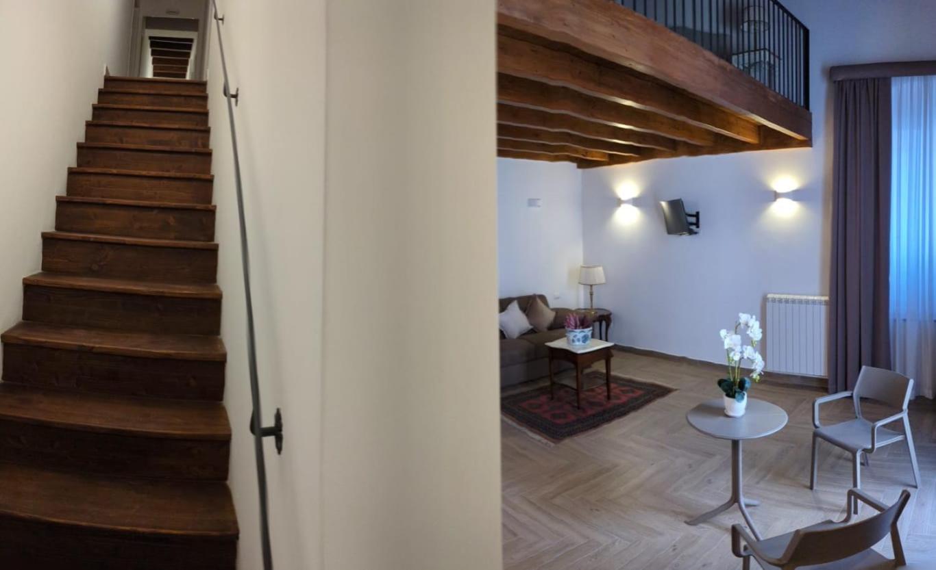 Duplex Quadruple Room
