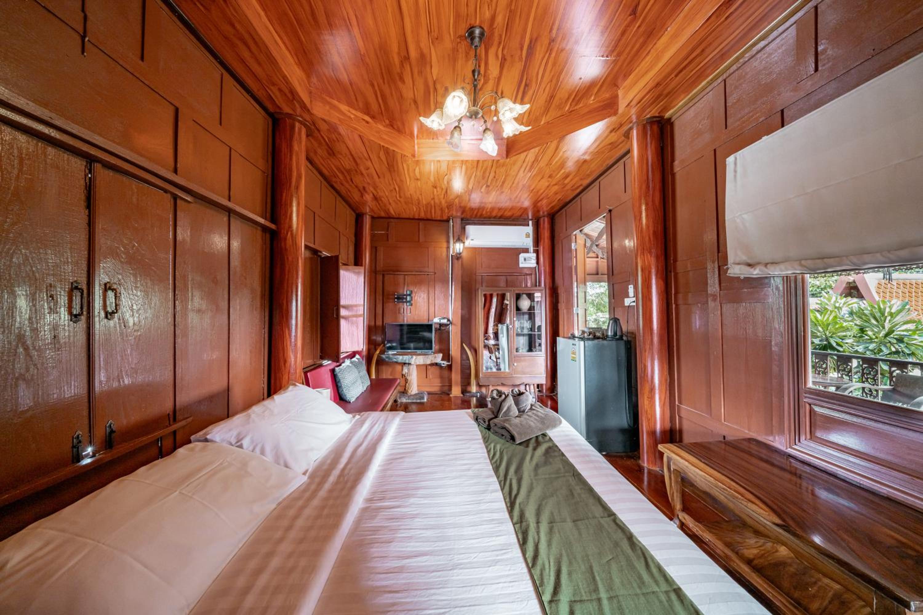 Executive Suite photo 3