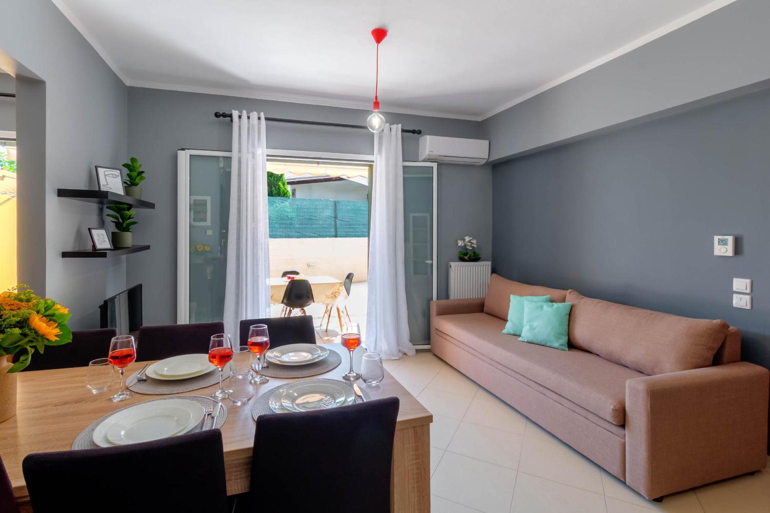 One-Bedroom Apartment - Photo 7