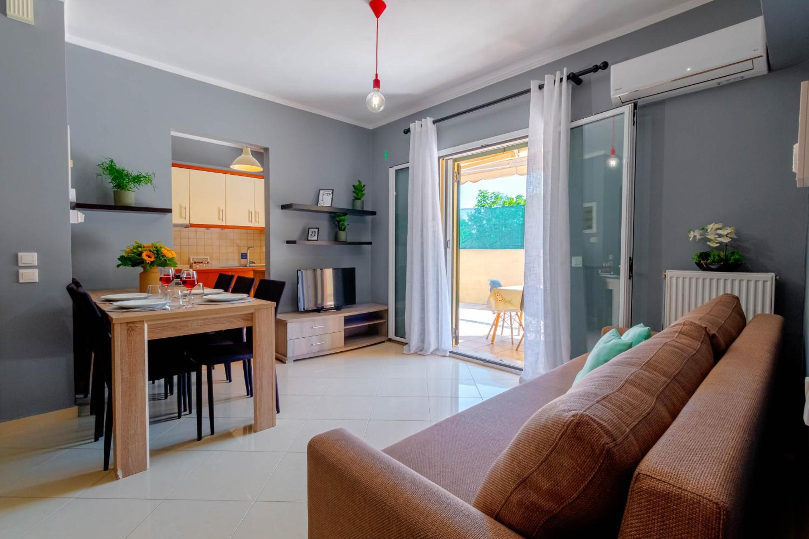 One-Bedroom Apartment - Photo 8