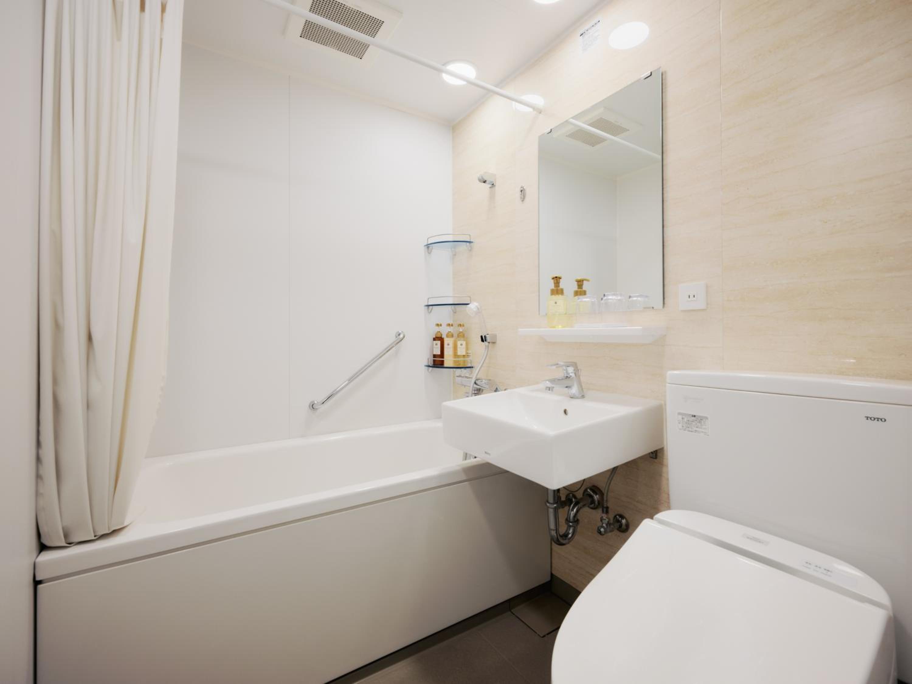Deluxe Twin Room photo 2