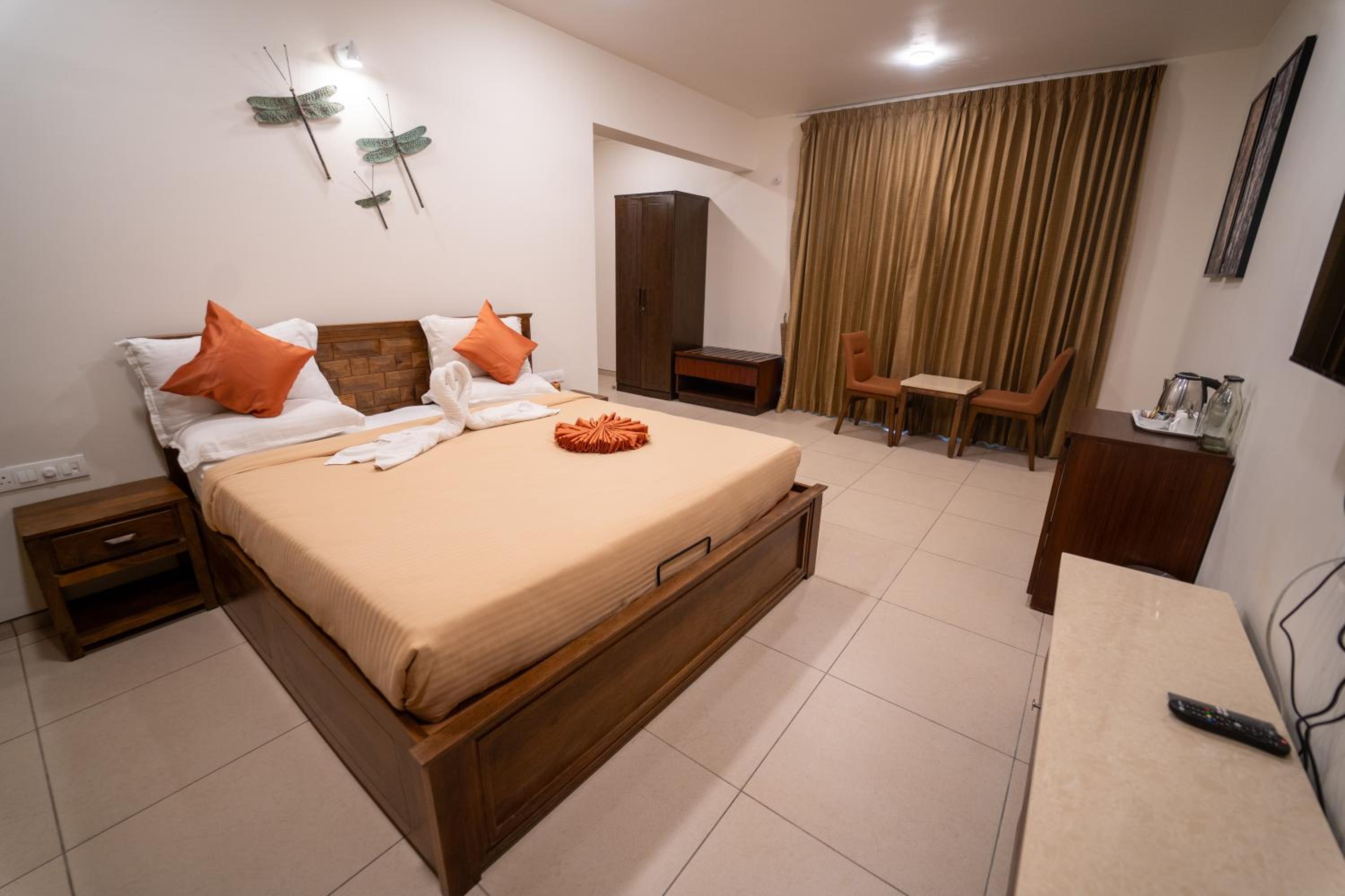 Two-Bedroom Suite - Photo 1