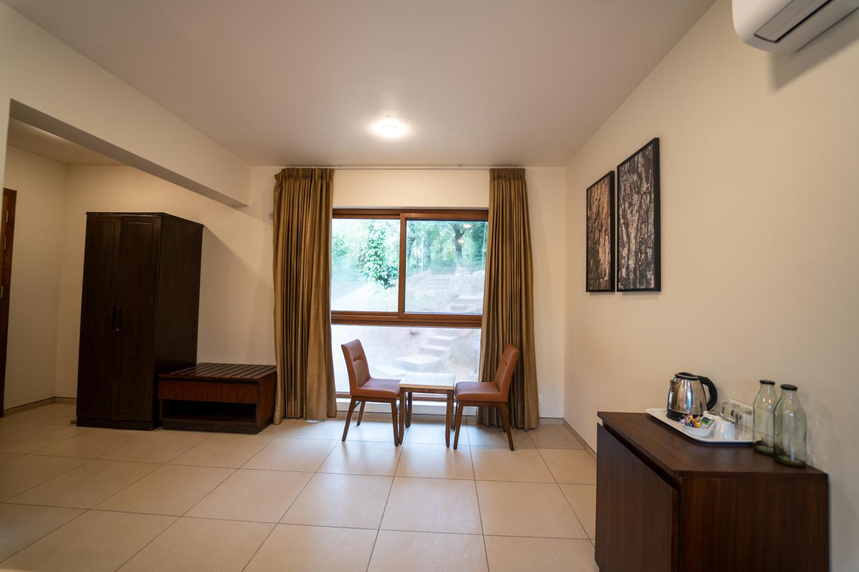 Two-Bedroom Suite - Photo 11