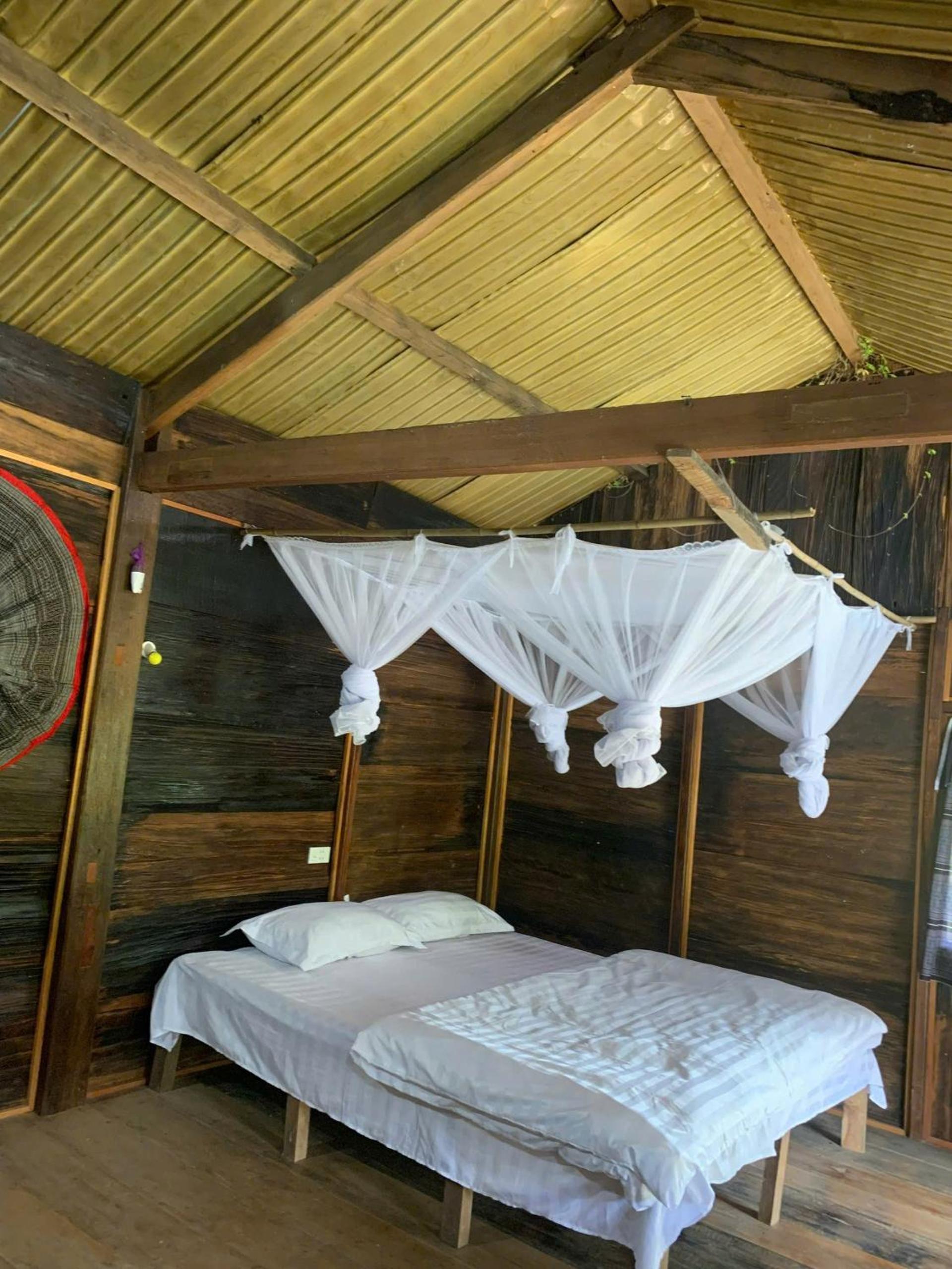 一卧室小屋