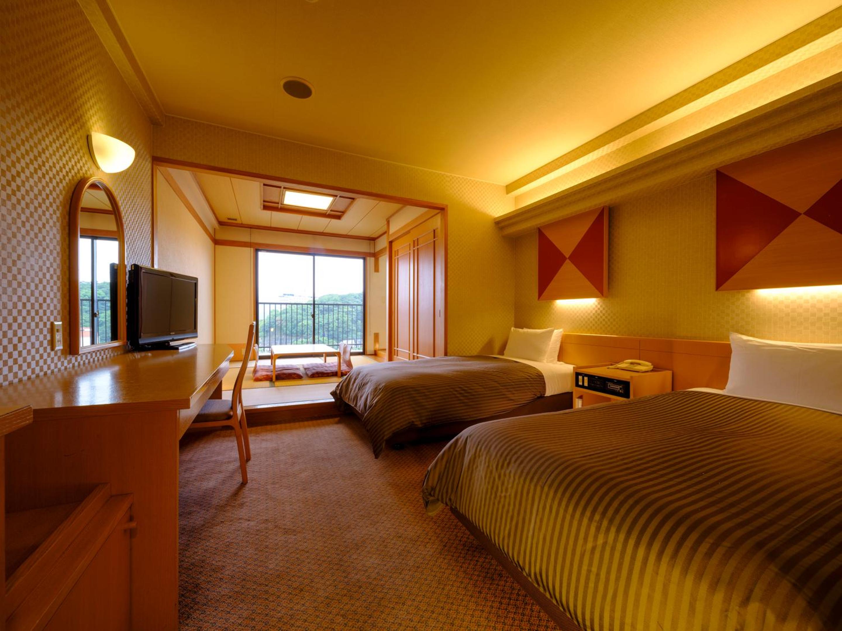 Family Room with Tatami Area and Sea View - Non-Smoking photo 2