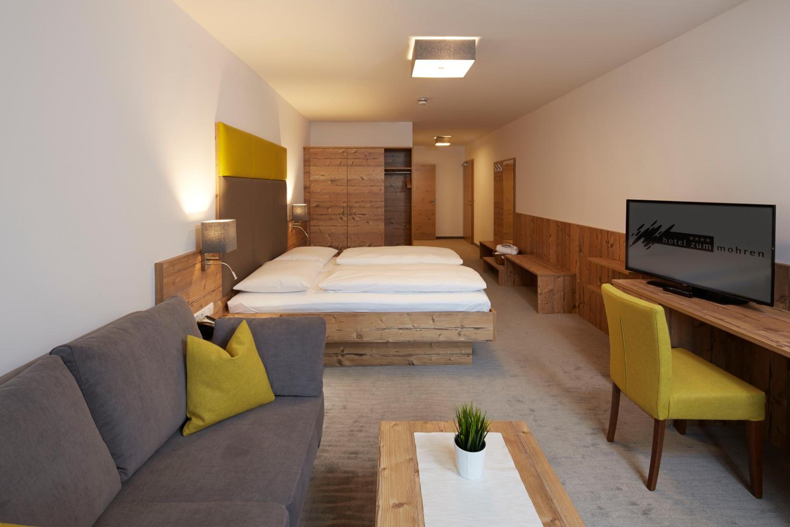 Junior Suite with Balcony