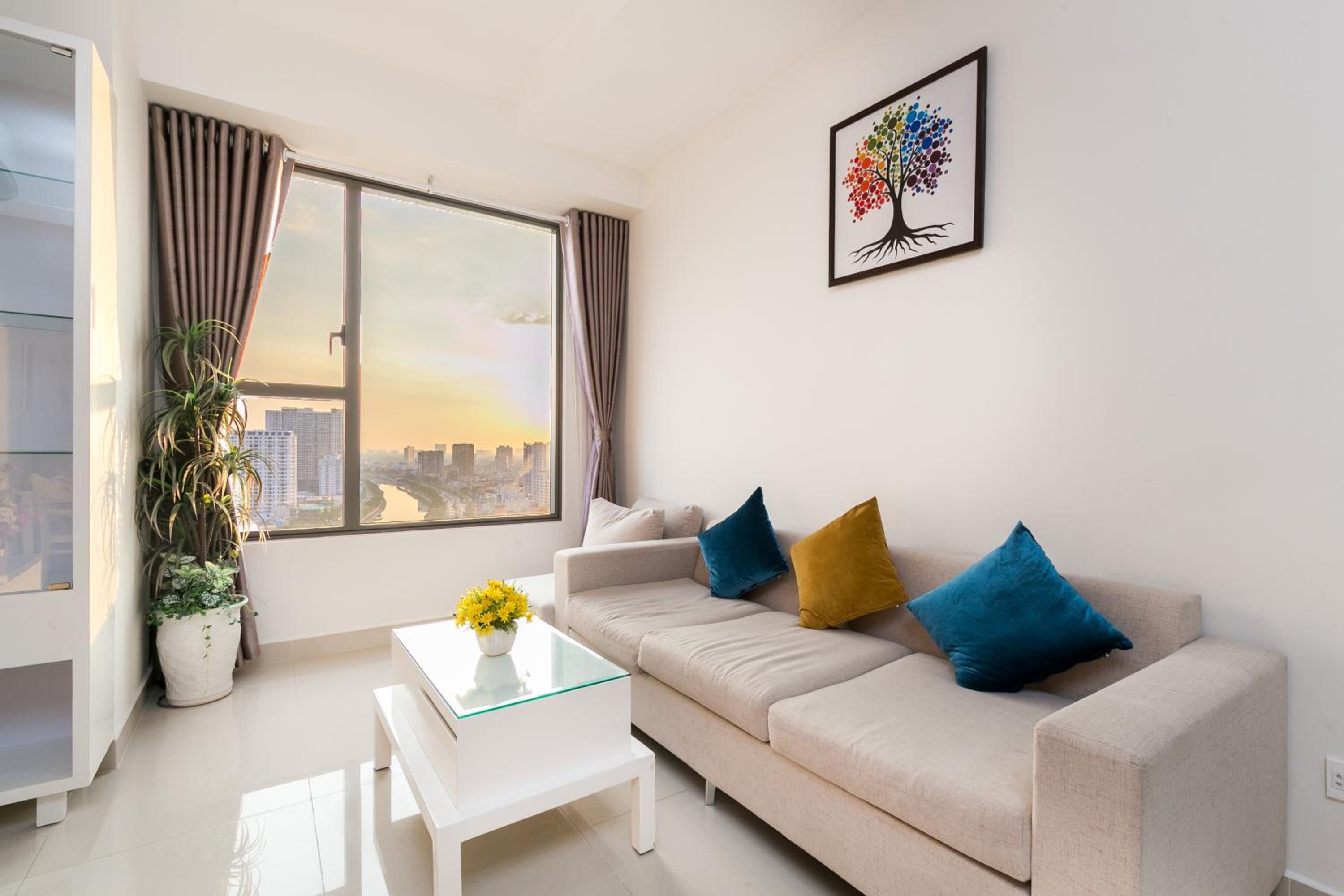 Two-Bedroom Apartment with River View photo 1