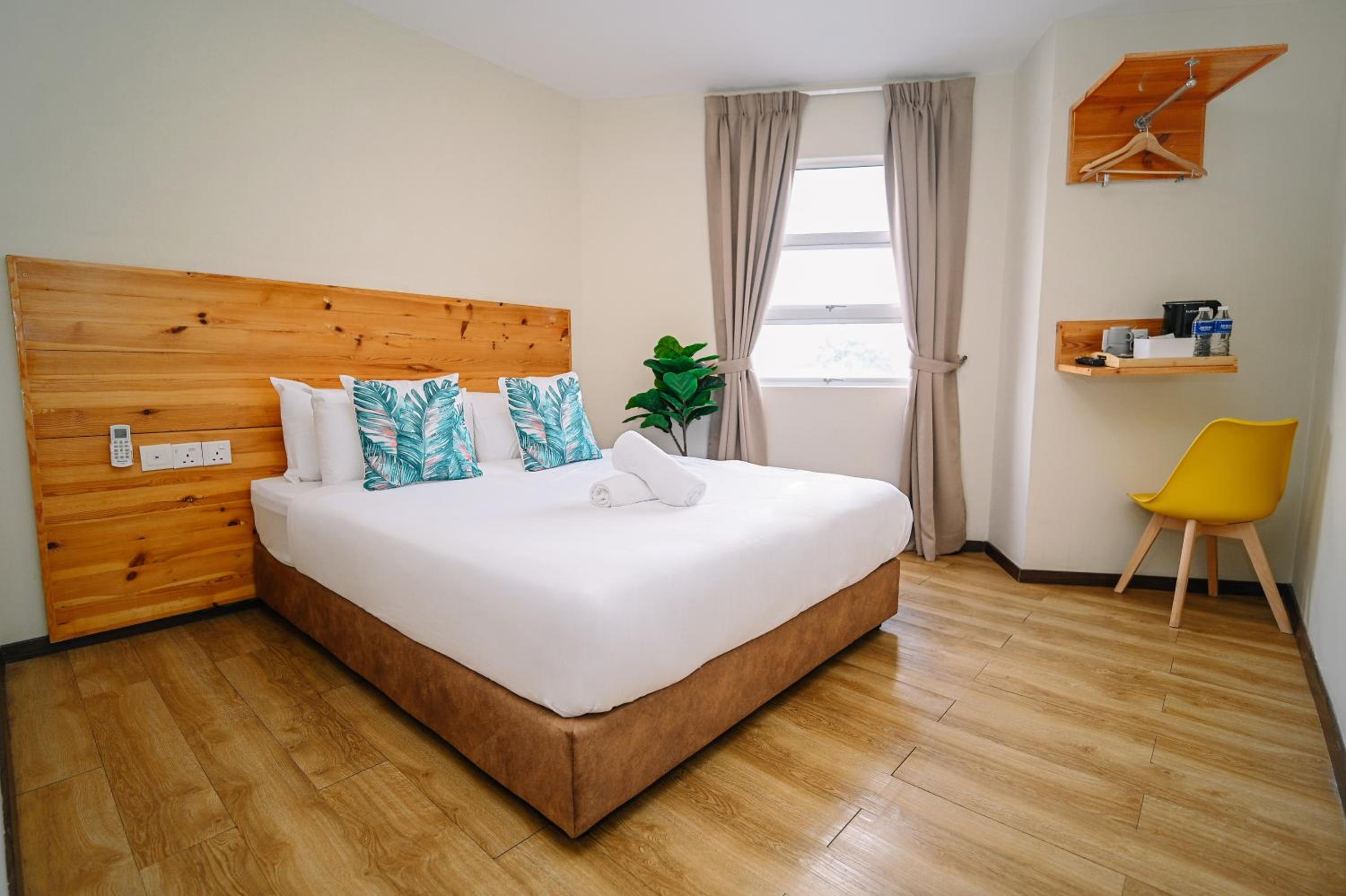Deluxe Queen Room photo 3