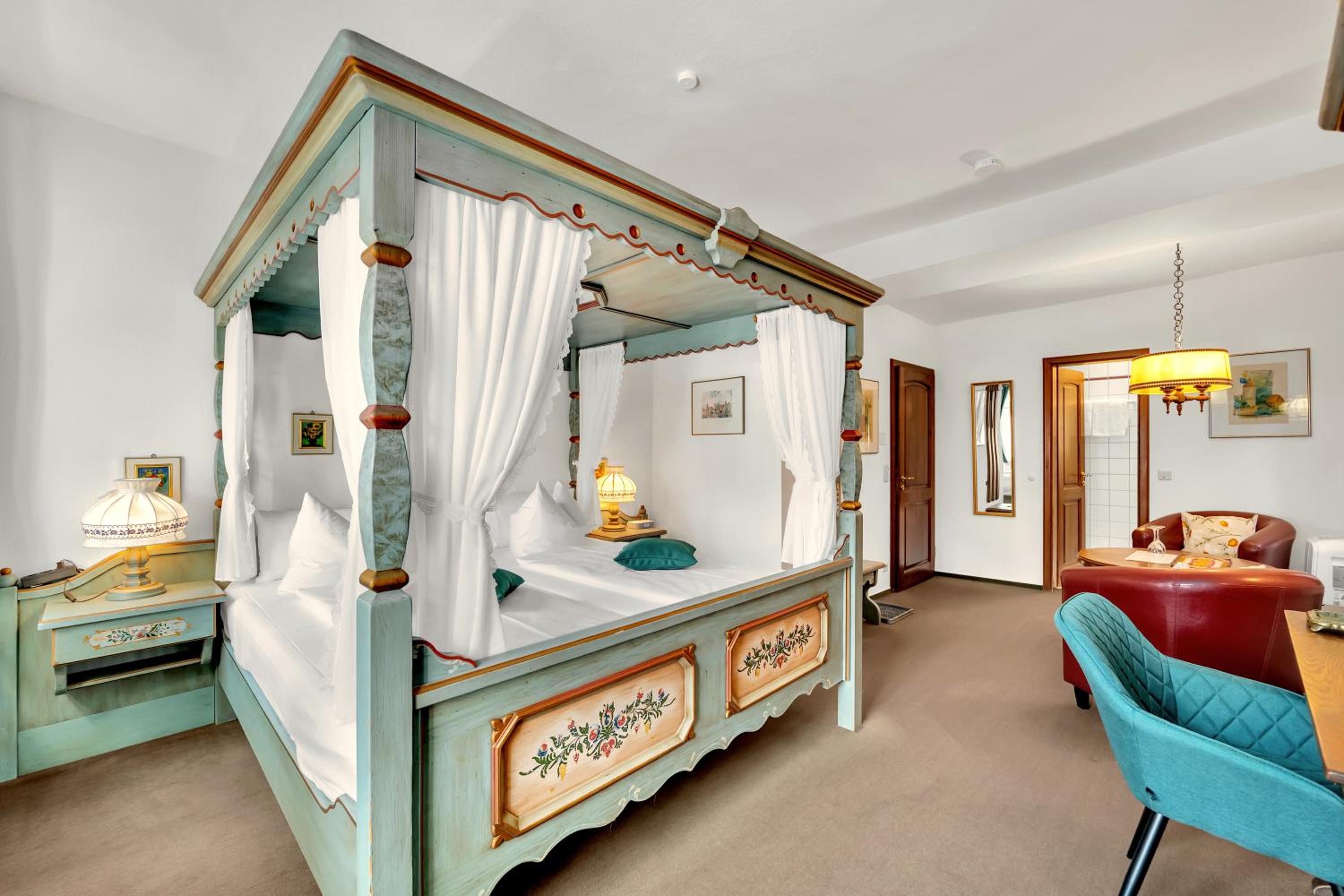 Superior King Room photo 3