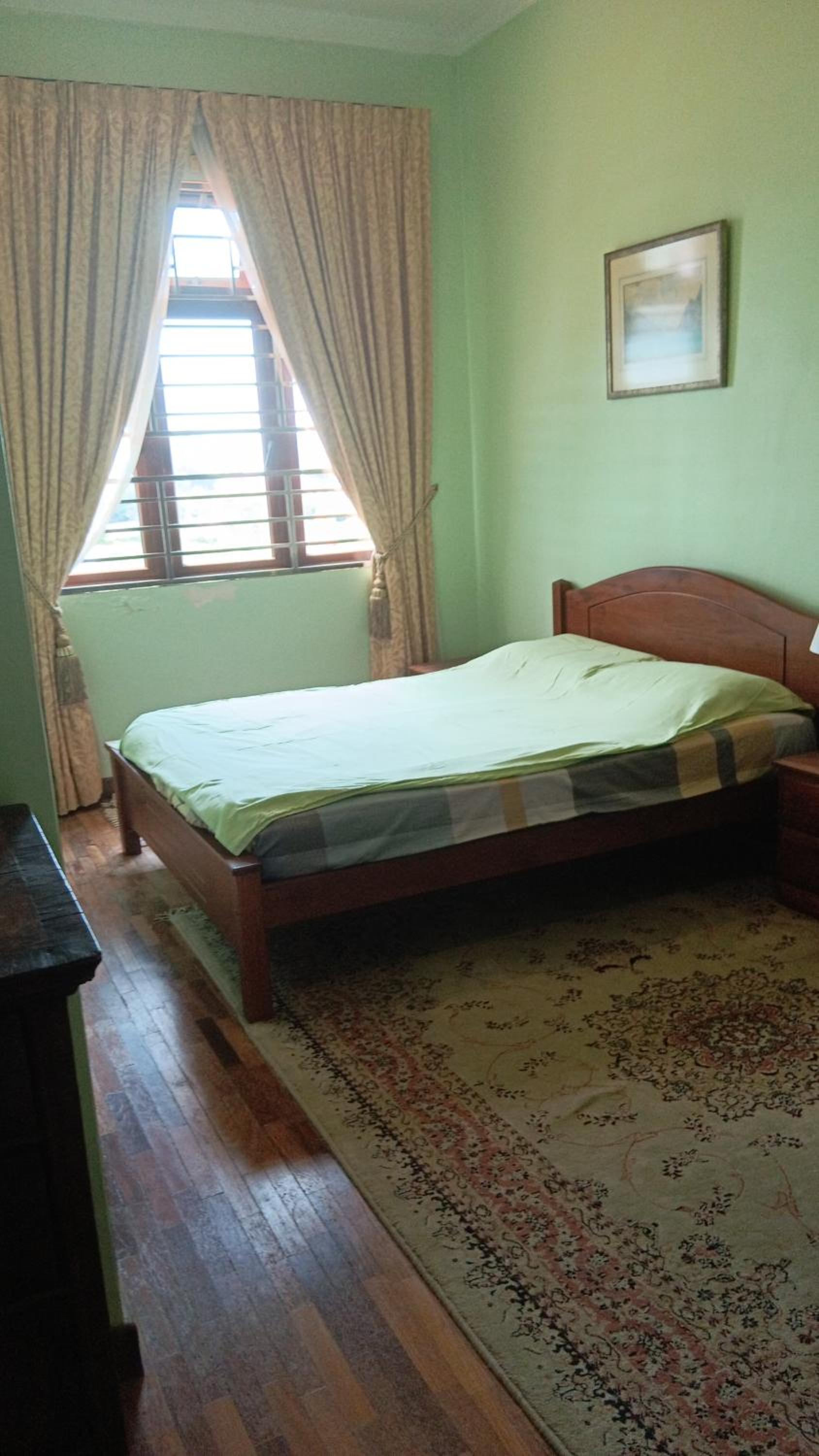 Deluxe Double Room (2 Adults + 1 Child)