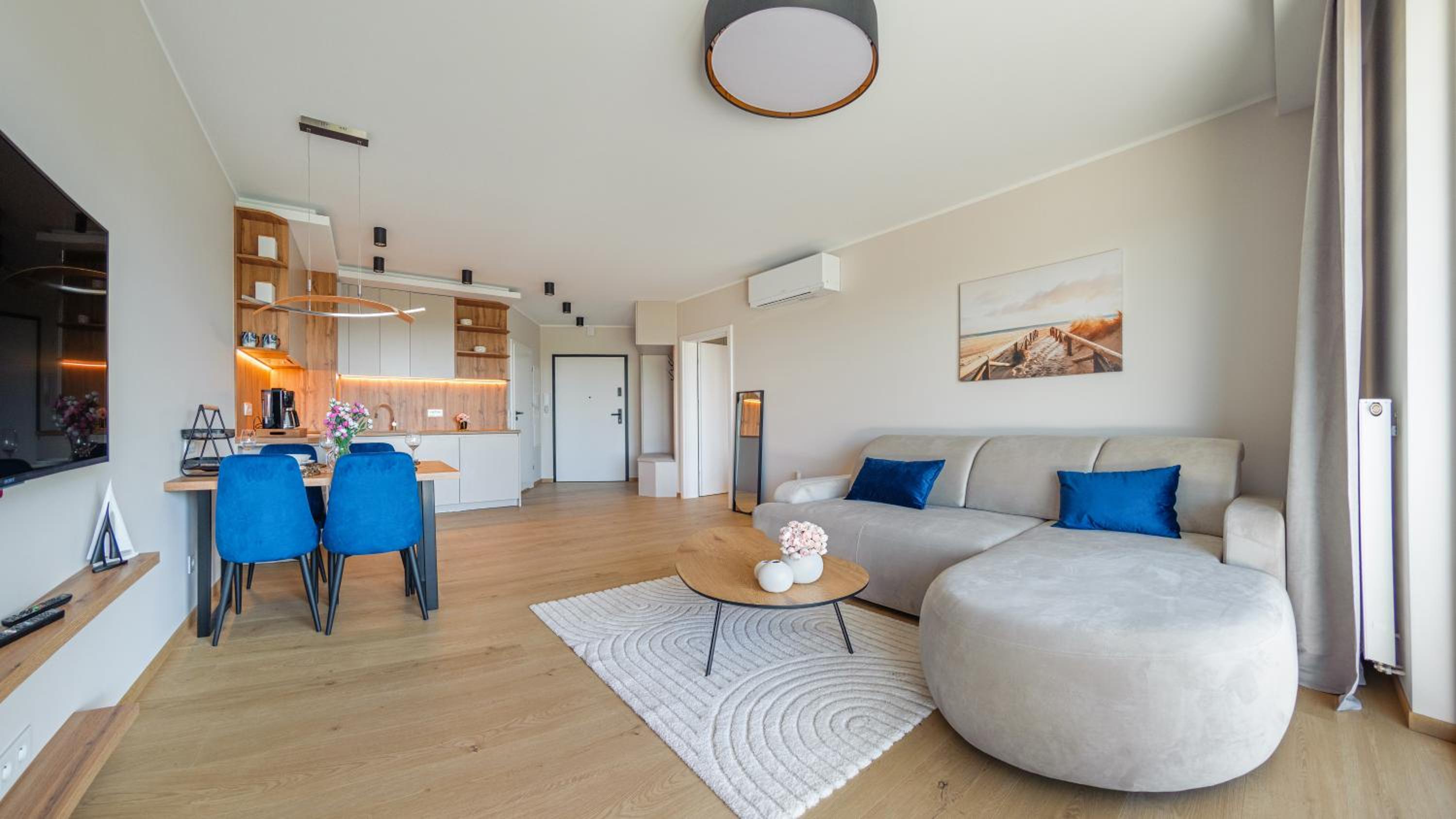 One-Bedroom Apartment