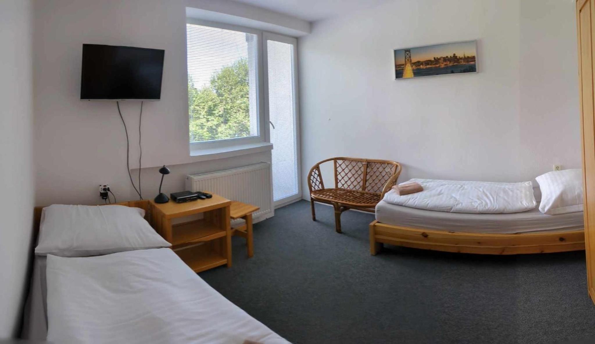 Two-Bedroom Apartment with View photo 2