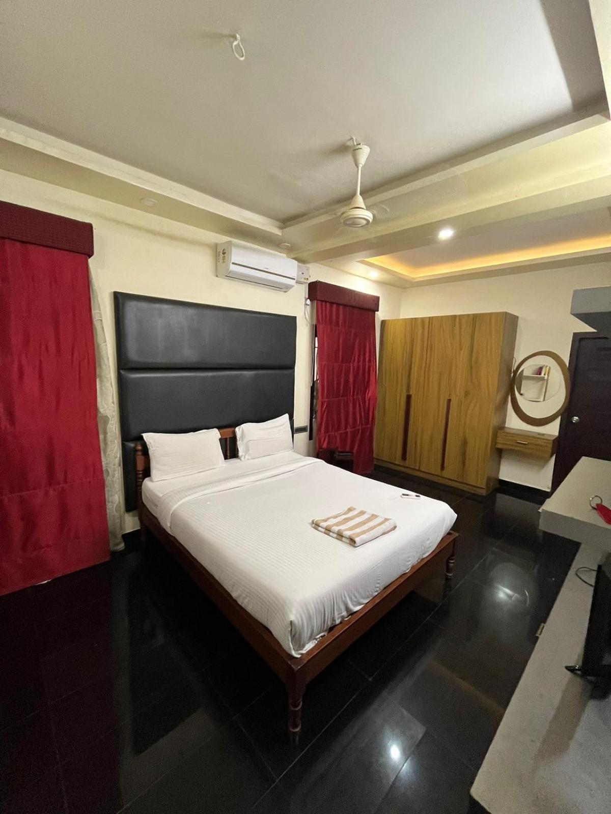 Double Room photo 2
