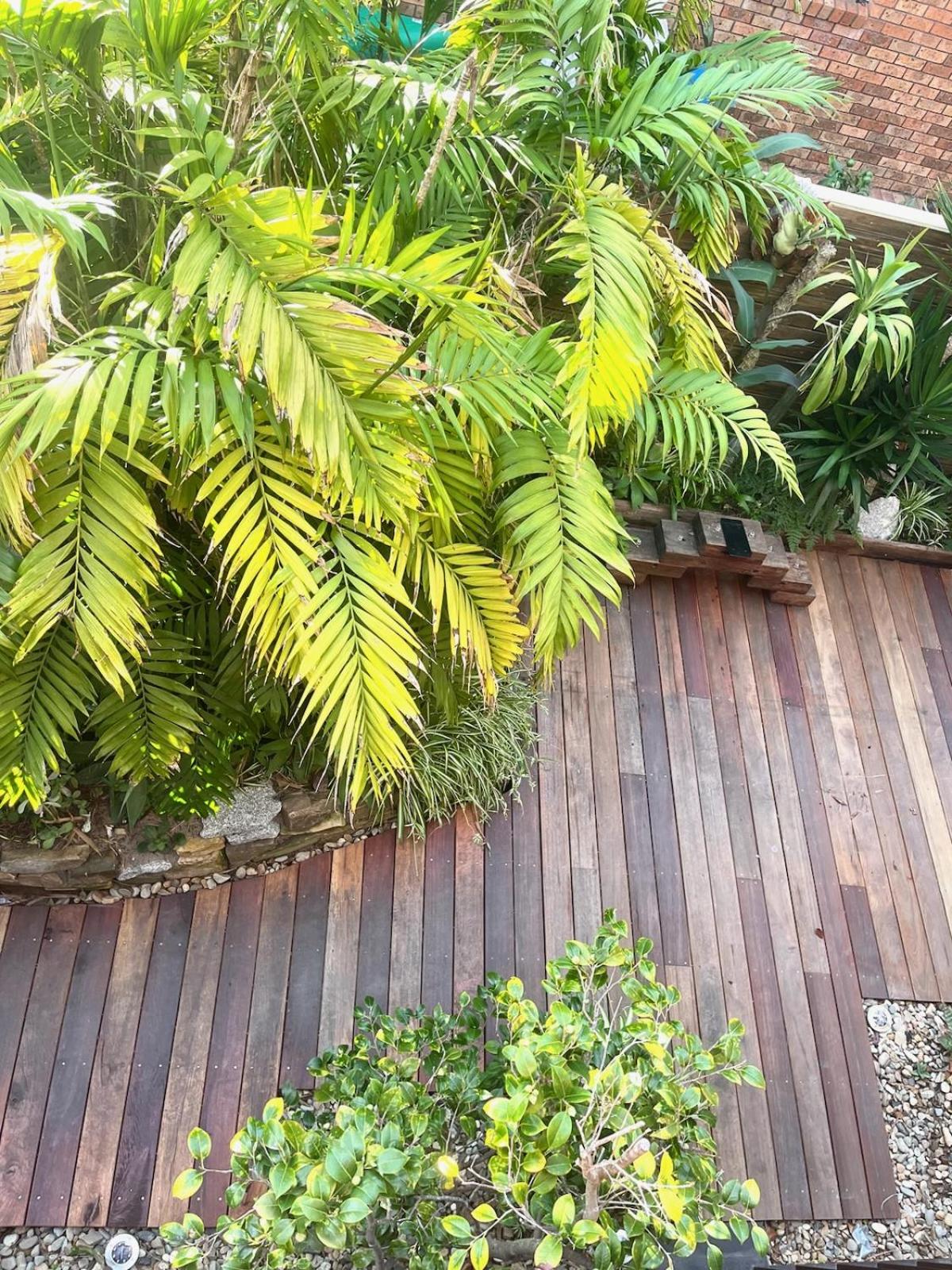 Two-Bedroom Apartment with Garden View photo 2