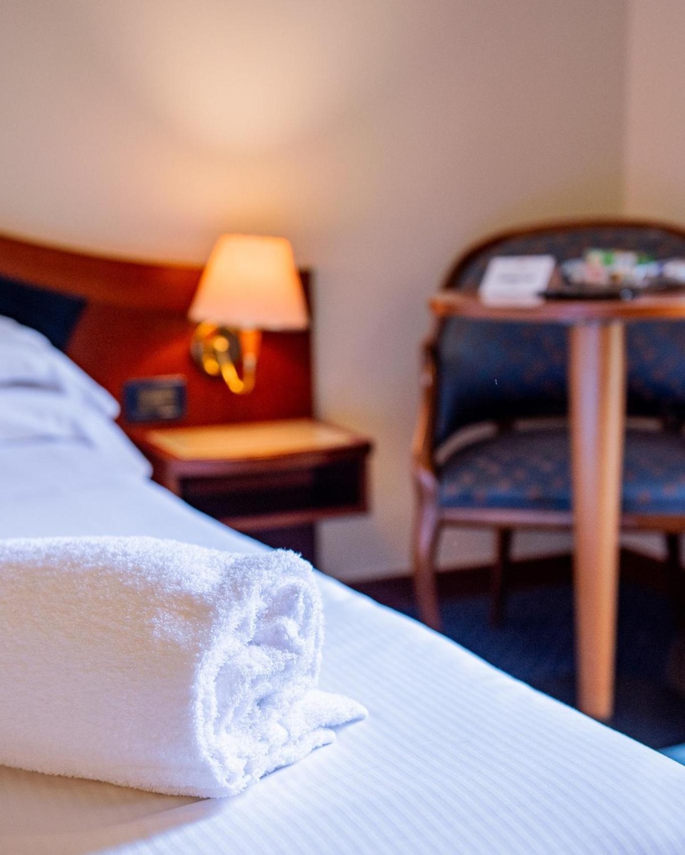 Superior Double or Twin Room - Photo 4