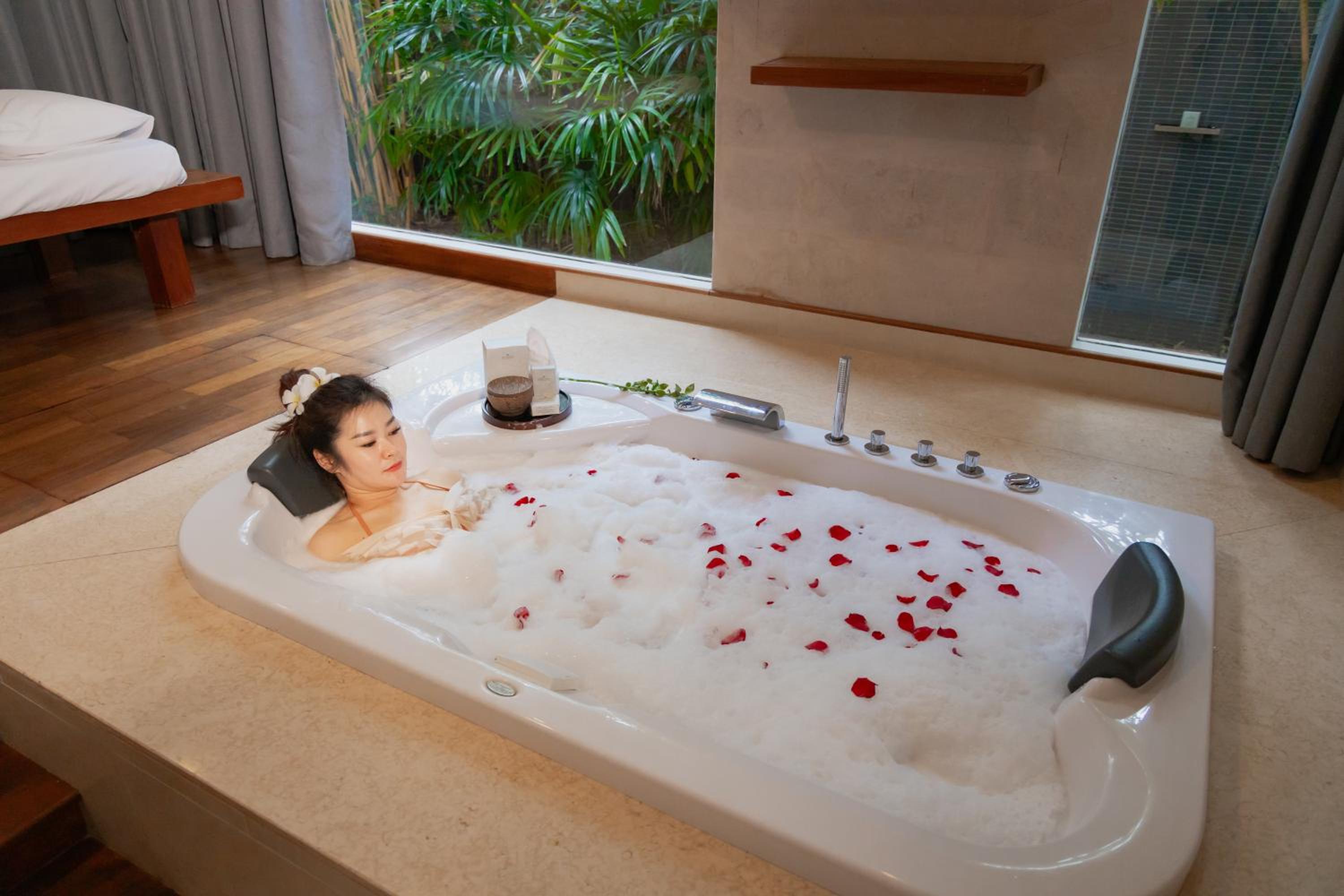 Anantara Explorer Suite - Photo 6