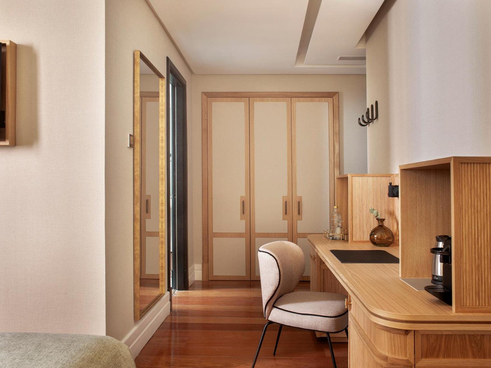 Standard Double Room - Photo 3