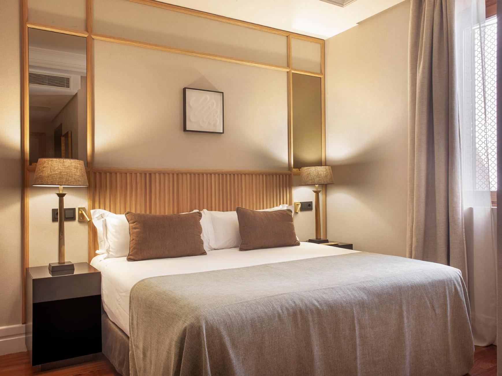 Standard Double Room - Photo 2
