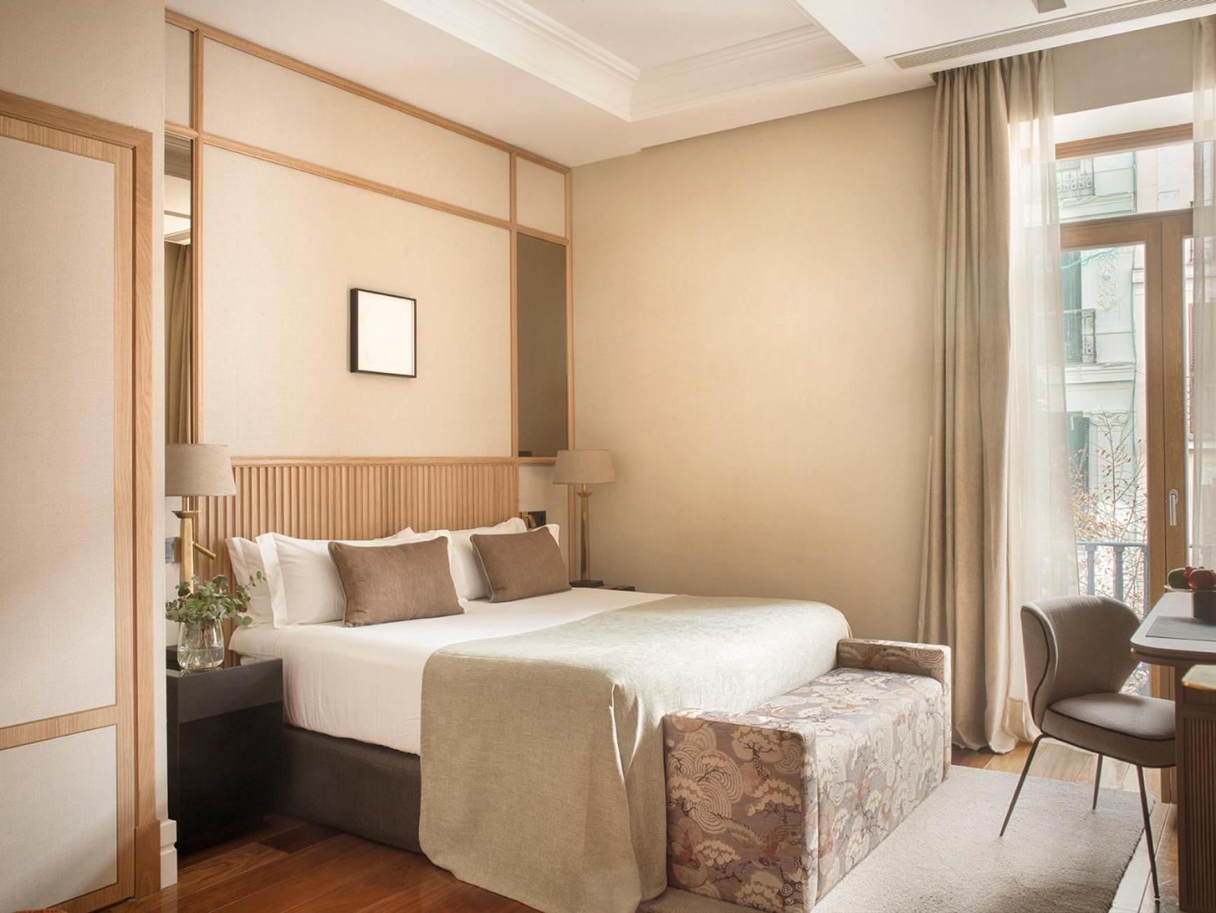 Deluxe Double or Twin Room - Photo 2