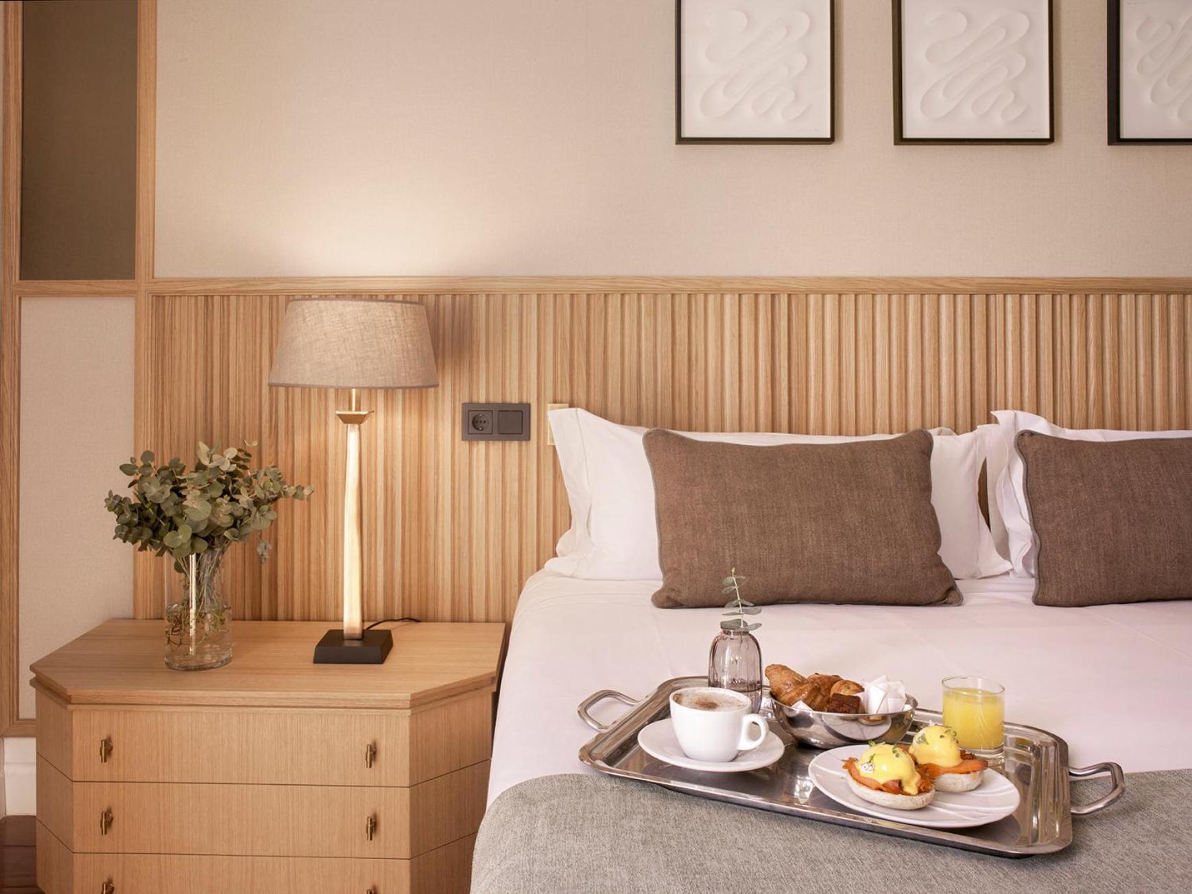 Luxury Suite - Photo 4