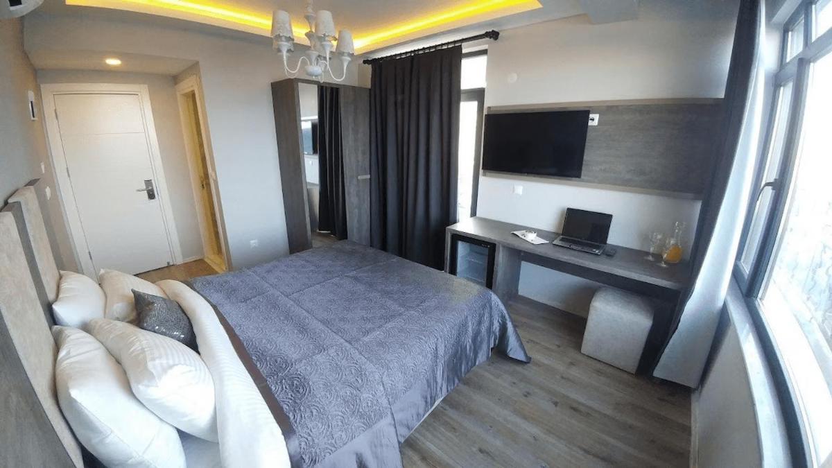 Double Room with Sea View photo 1