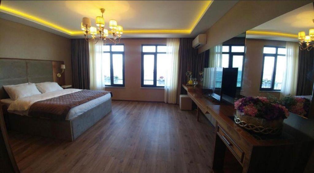 Deluxe Double Room with Sea View photo 3