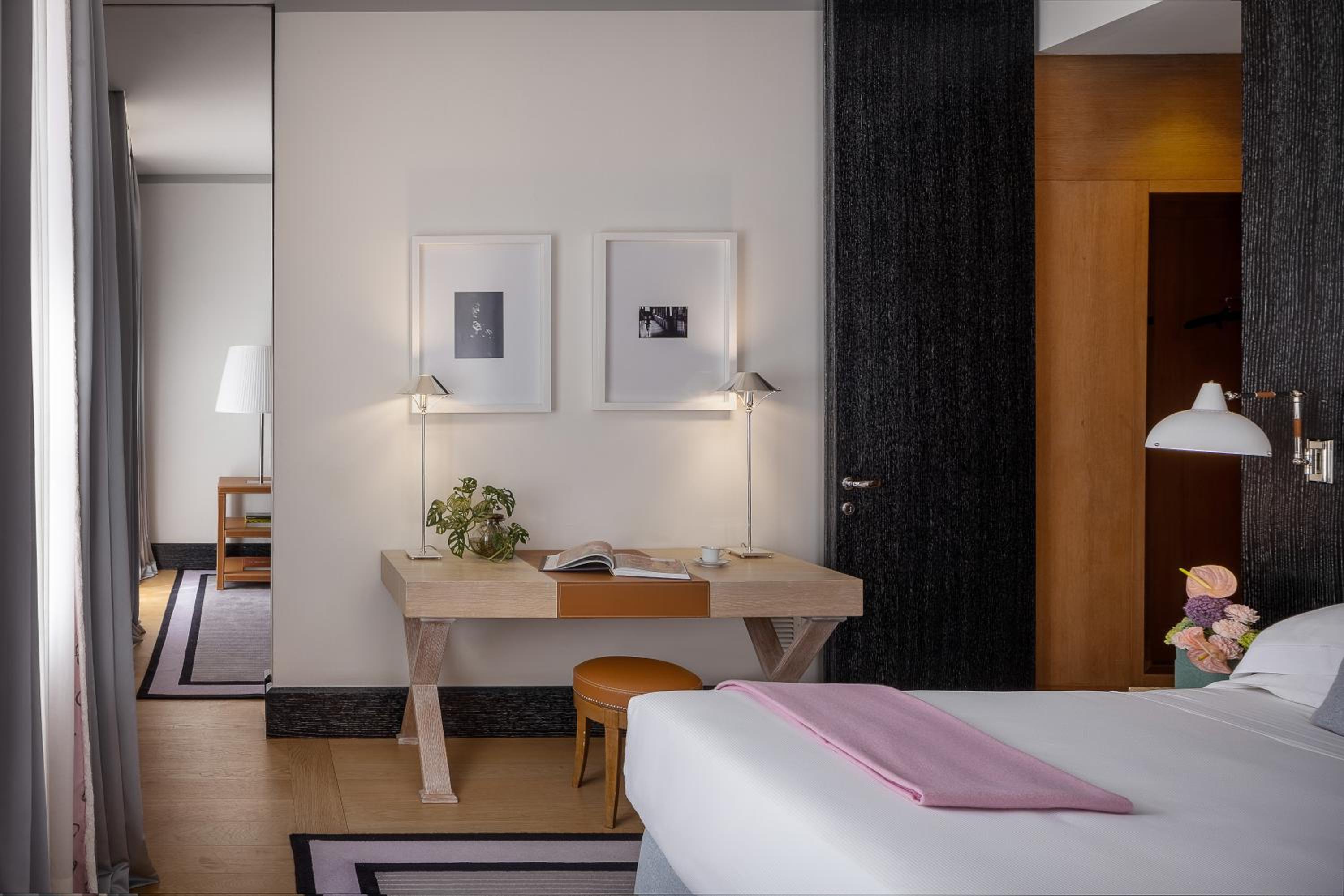 Available room thumbnail 5