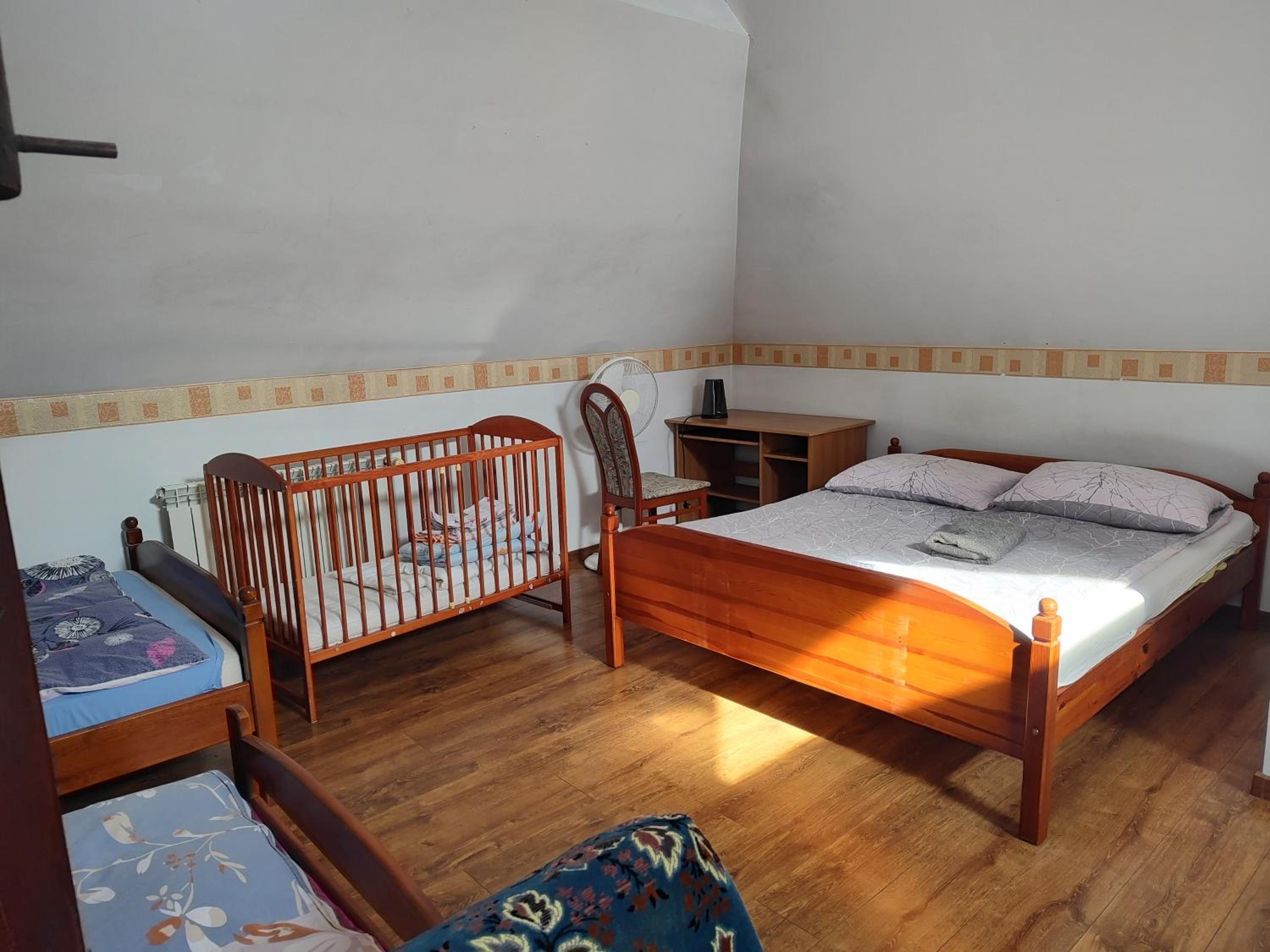 Deluxe Family Room