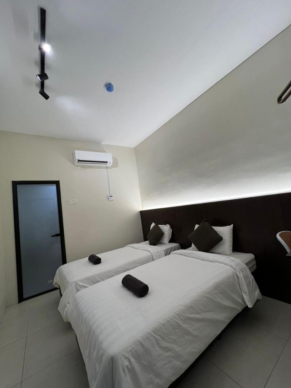 Superior Twin Room photo 1