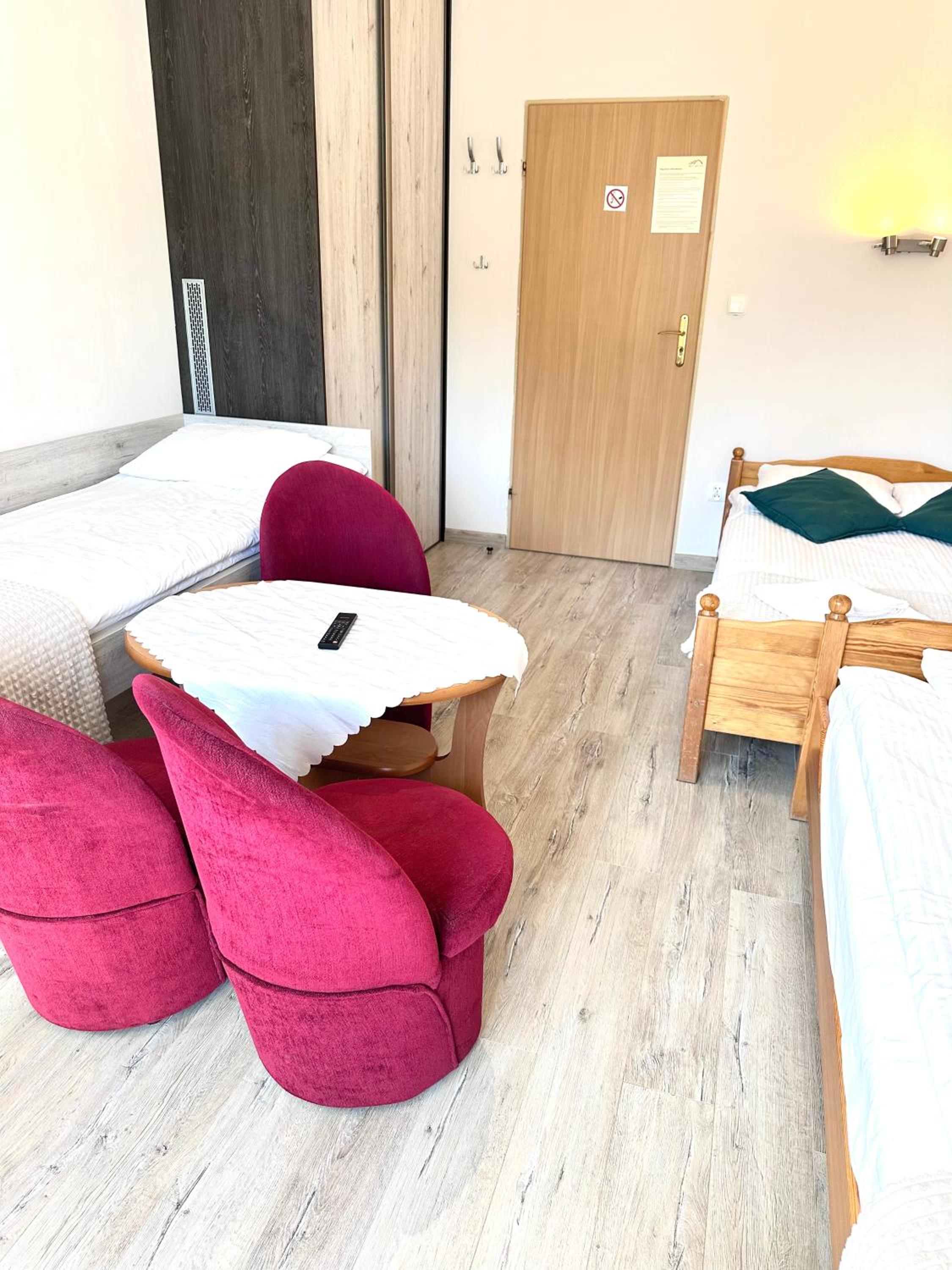 Triple Room - Photo 3
