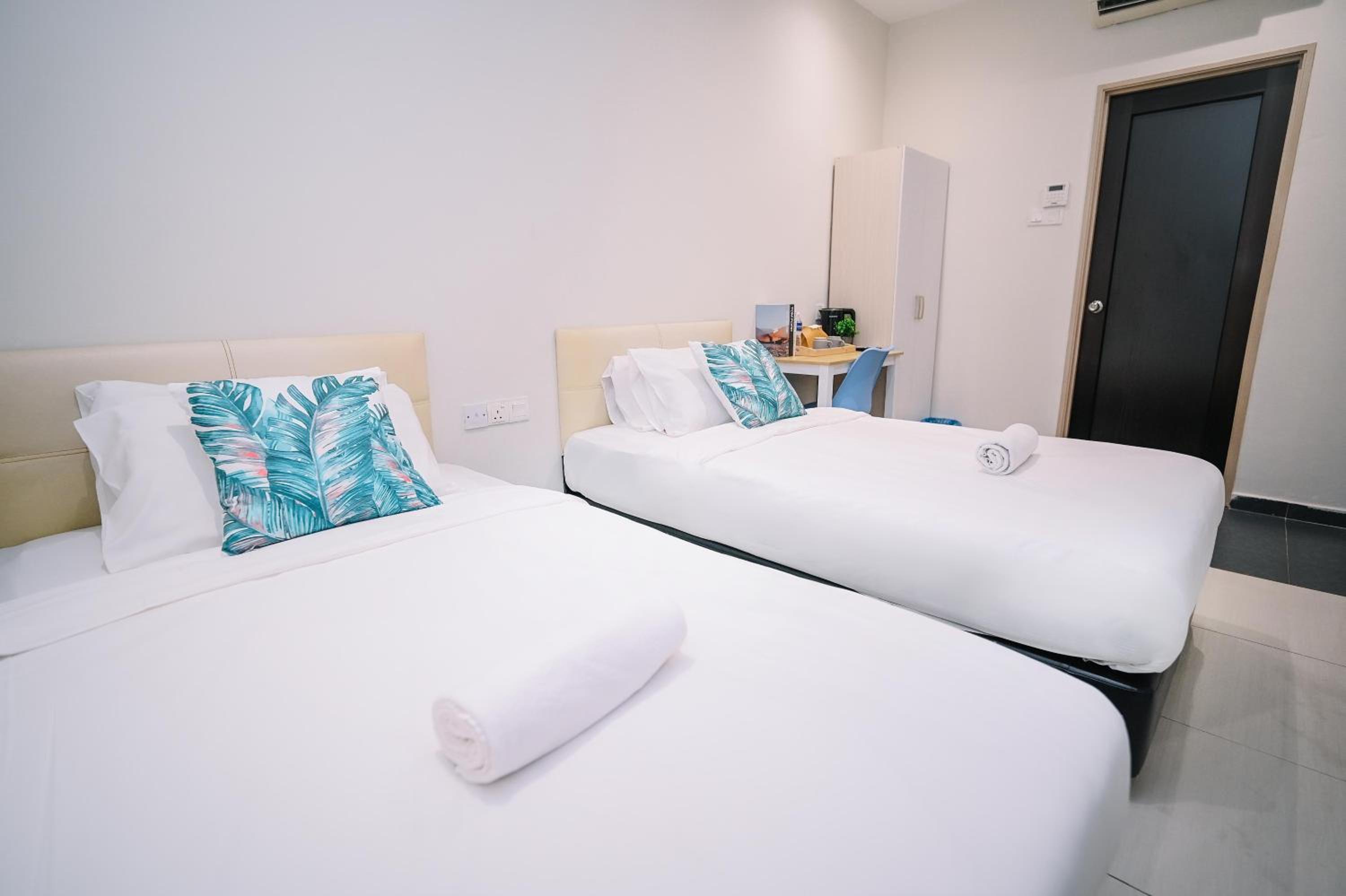 Deluxe Twin Room photo 3