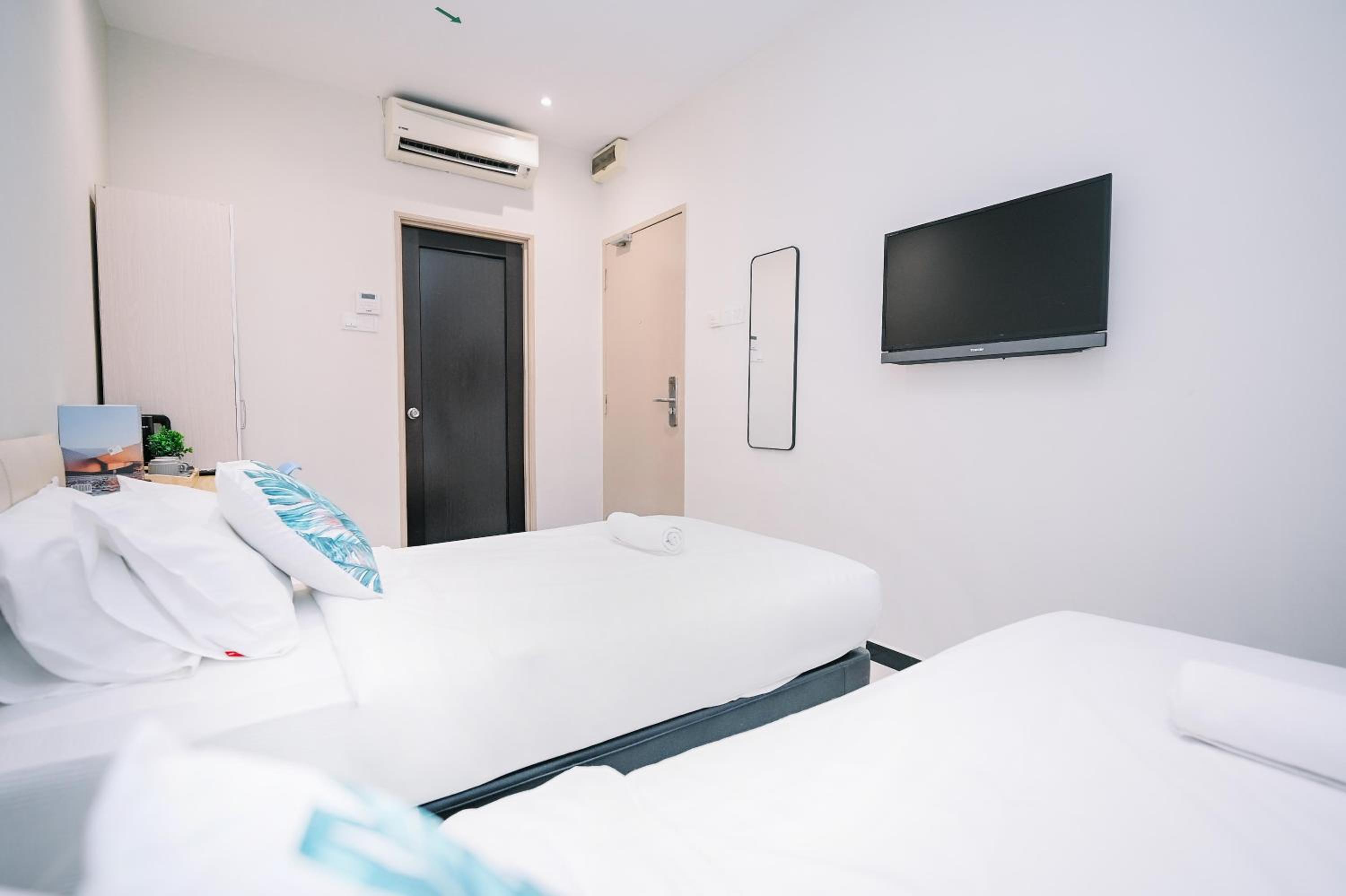 Deluxe Twin Room photo 2