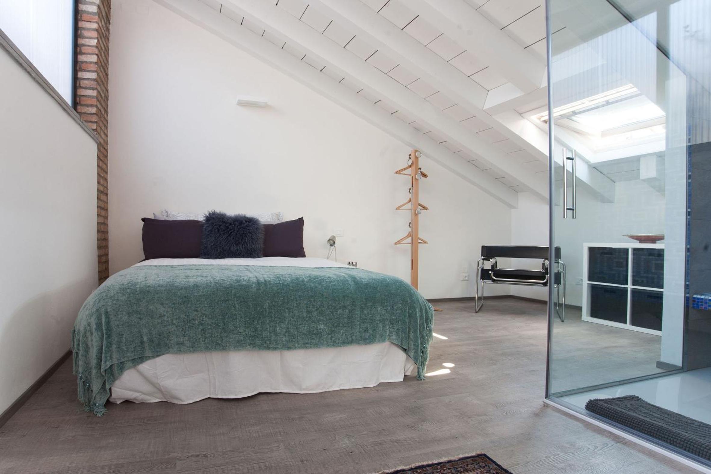Standard Queen Room photo 1
