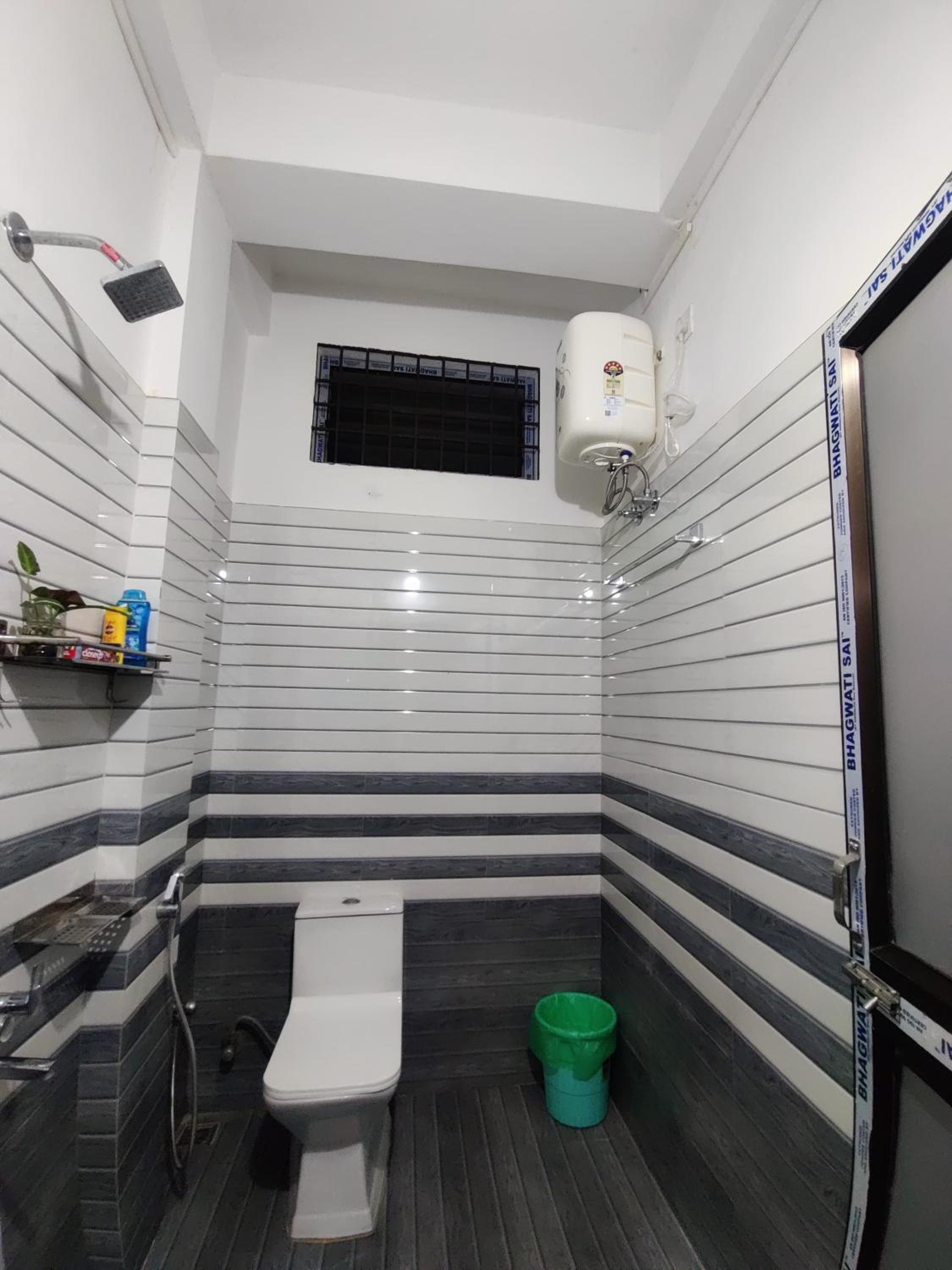 Deluxe Double Room (2 Adults + 1 Child) photo 1