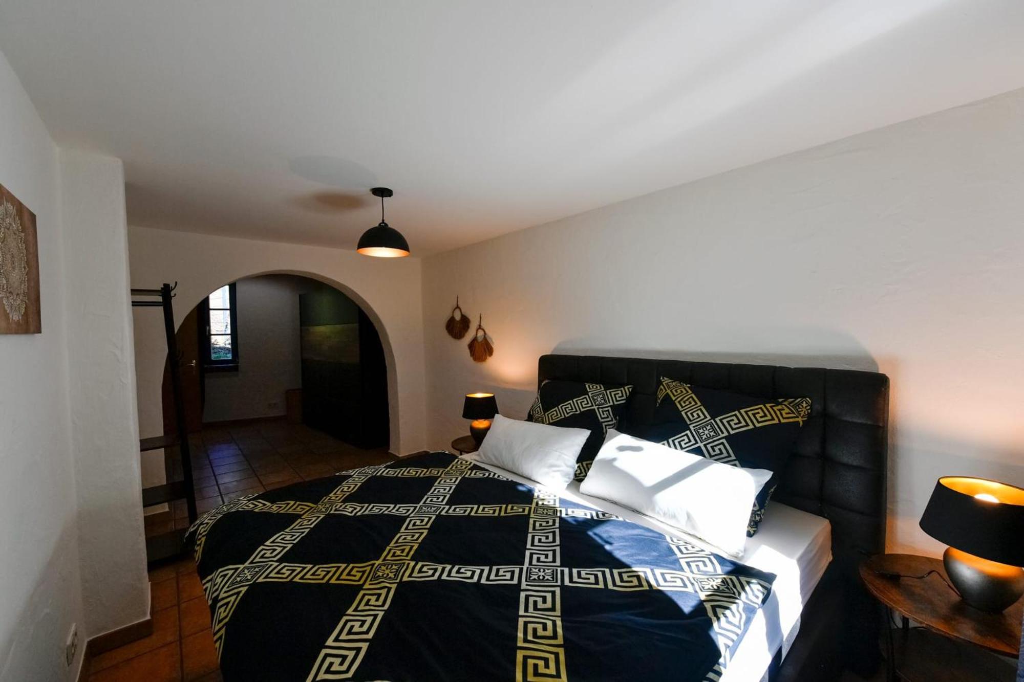 Apartment photo 1