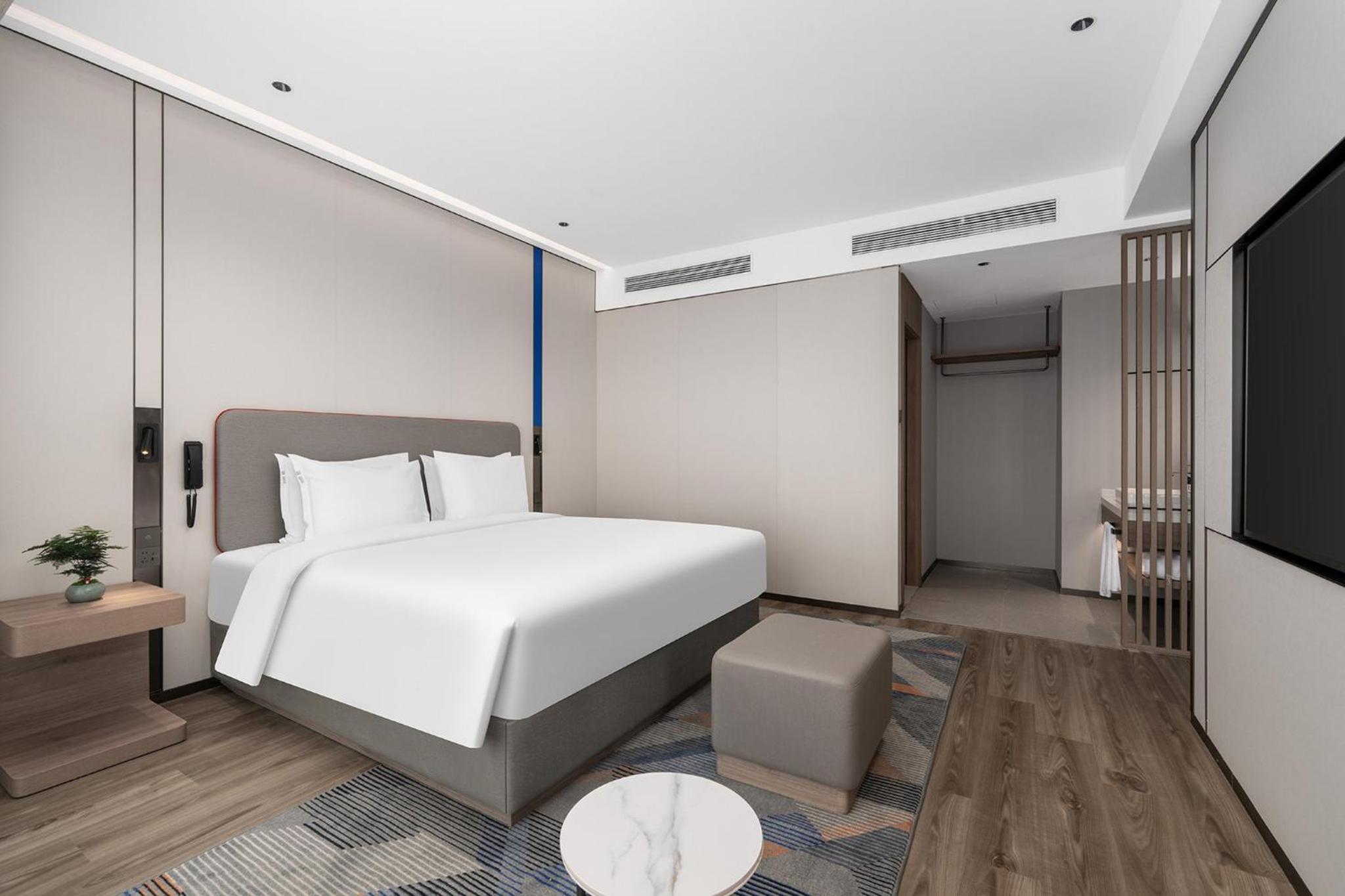King Suite